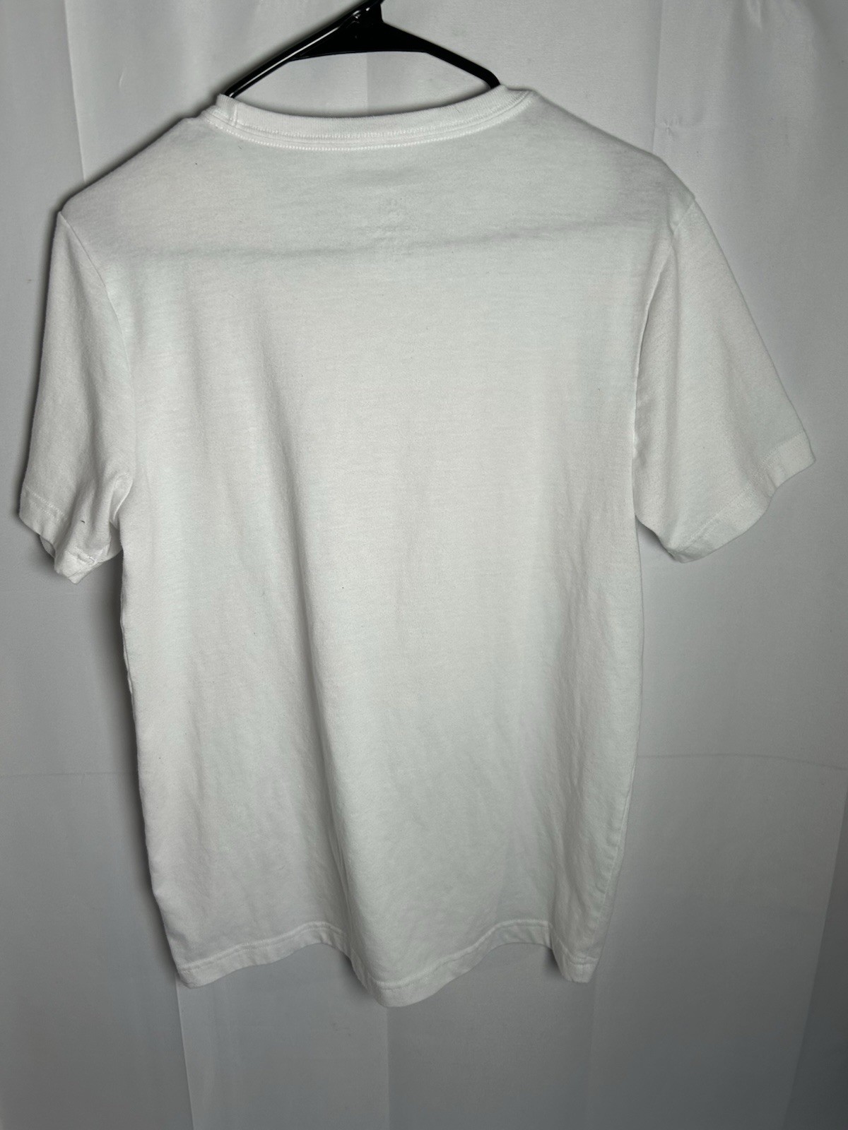 Men’s White Tee Shirt In 34-36 Small gallery