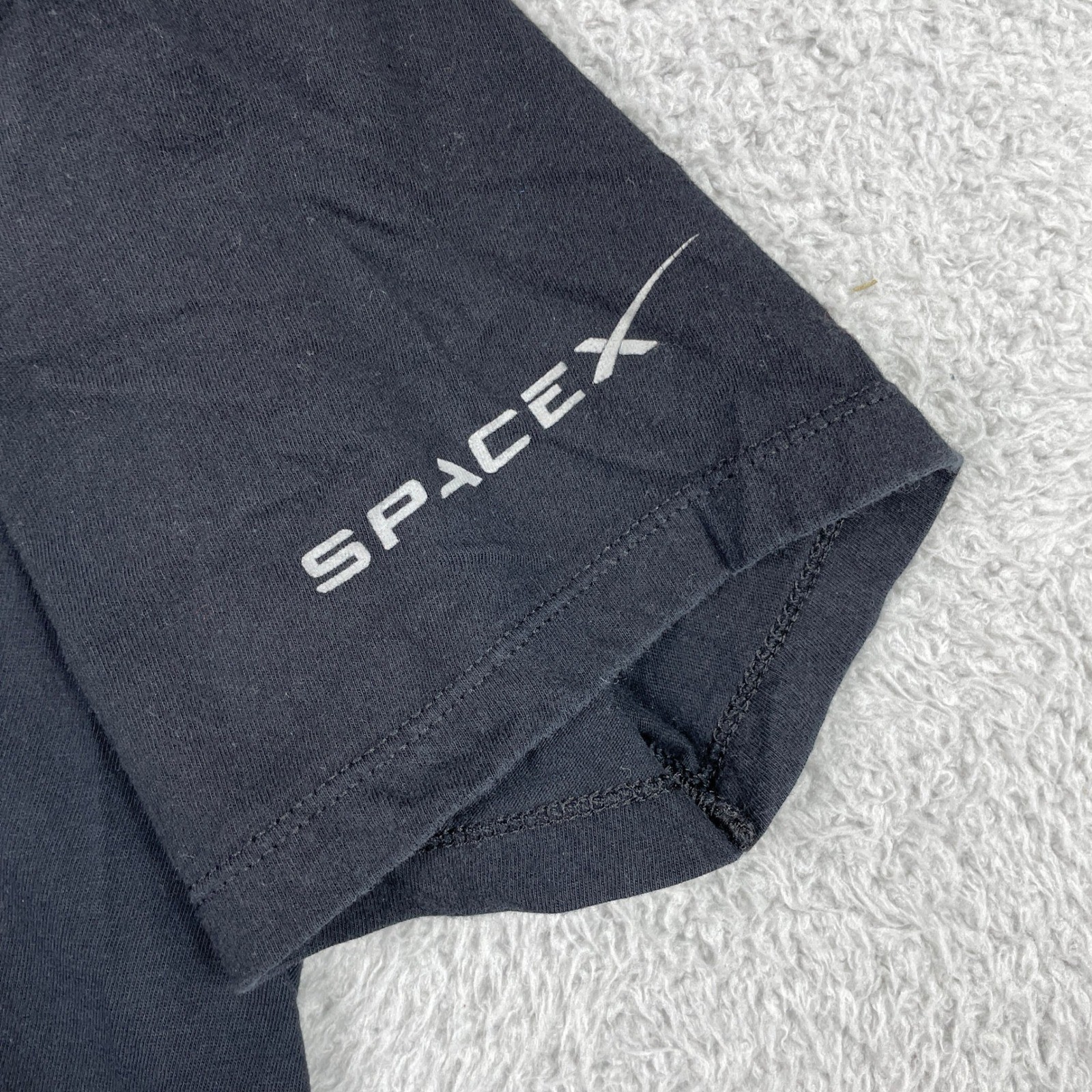 SpaceX Falcon Heavy Starman T-Shirt Mens Medium Black Tesla Roadster 02.06.18 gallery
