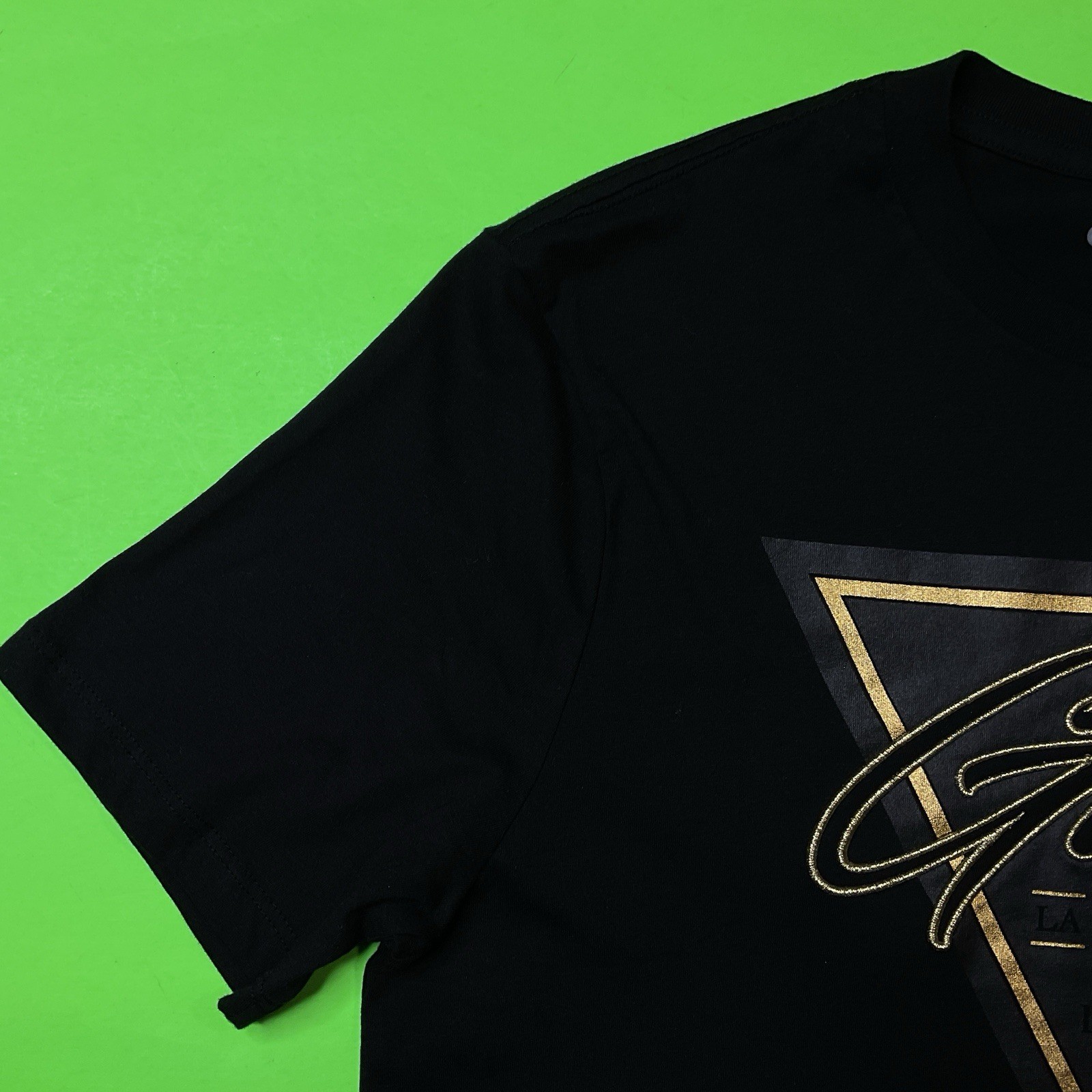 GUESS Los Angeles Men’s Short Sleeve T-Shirt Size LARGE Black 100% Cotton NEW gallery