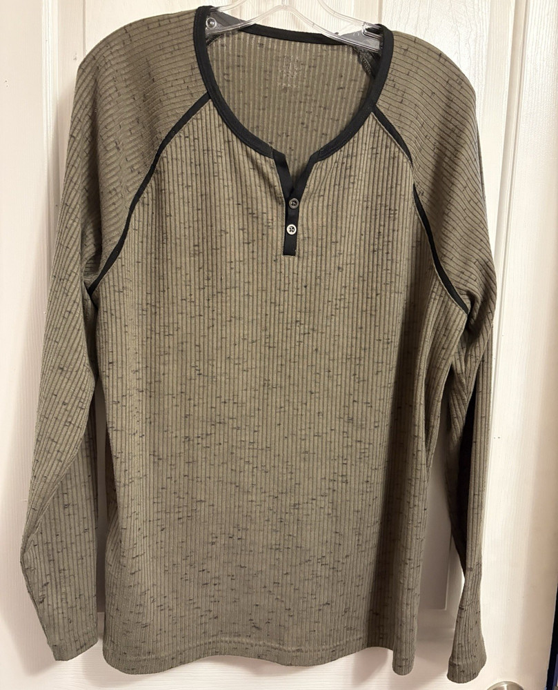 INC International Concepts Men’s Green Long Sleeve Henley Knit T-Shirt L
