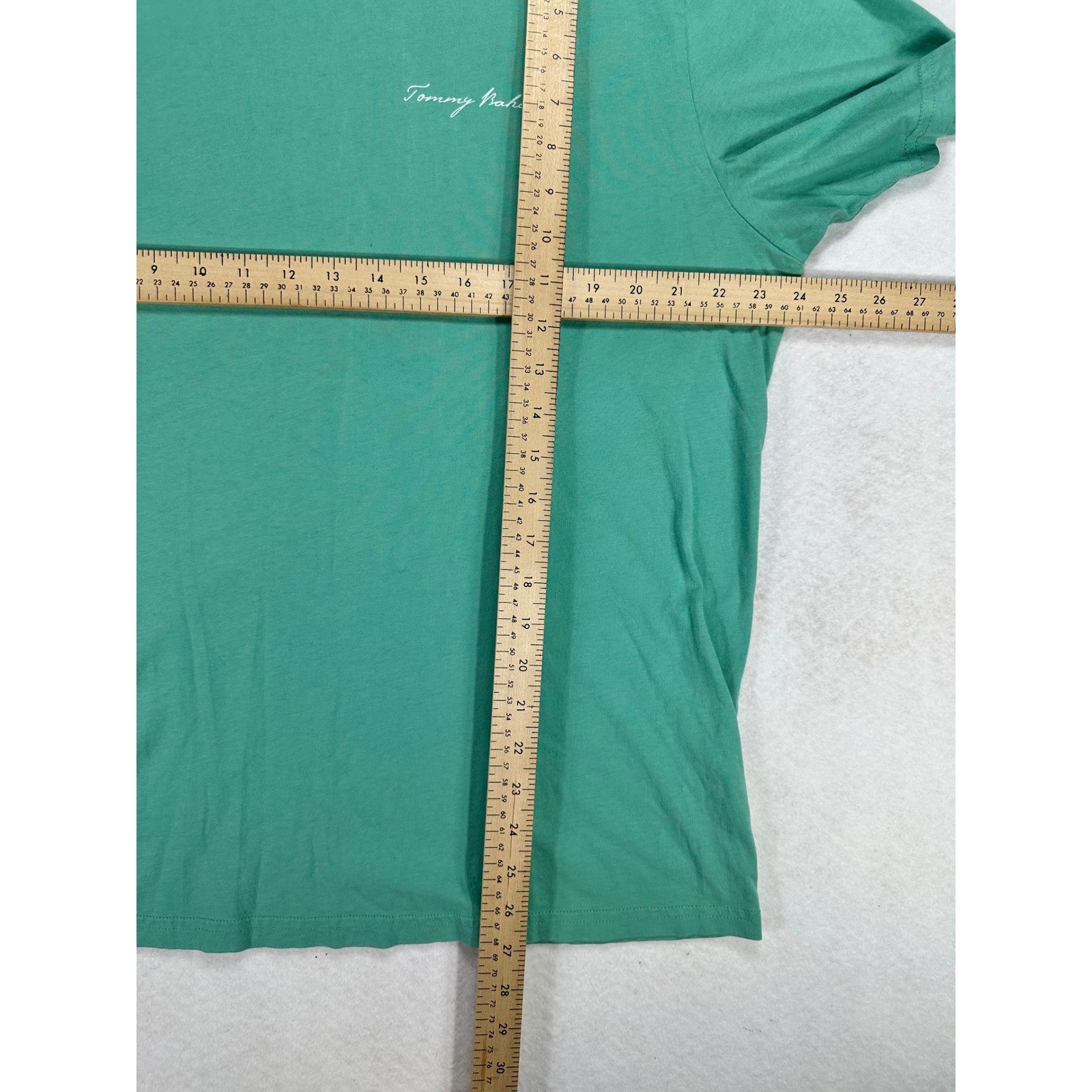Tommy Bahama Relax Mens L Green Marlin Graphic T-Shirt UPF50 Cotton Short Sleeve gallery