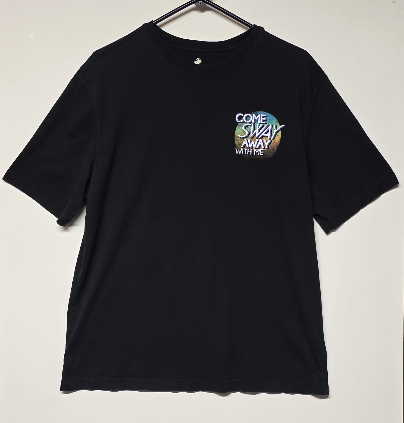 Mens Caribbean Black Graphic T Shirt Size Large 100% Cotton gallery