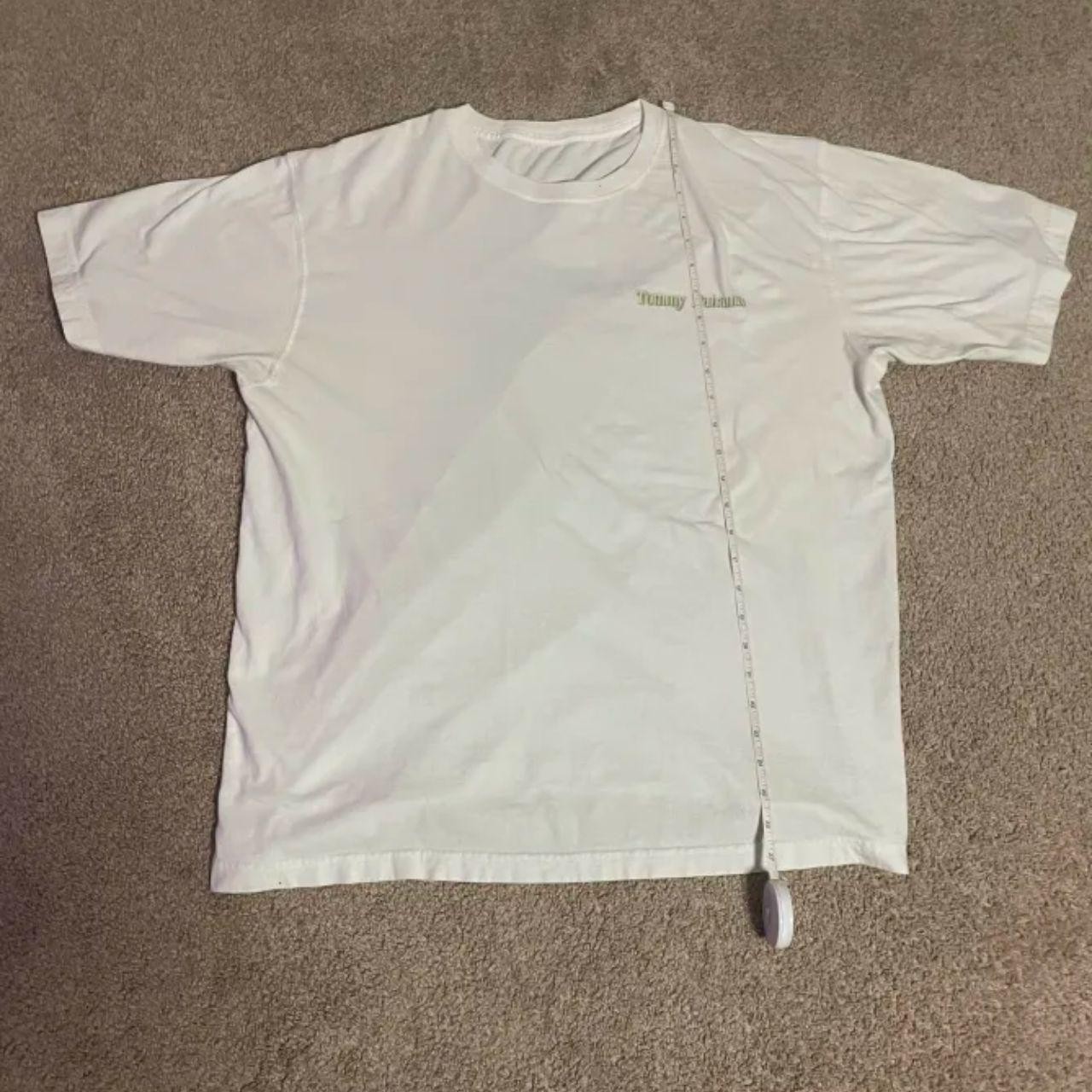 Tommy Bahama Men's White T-shirt gallery