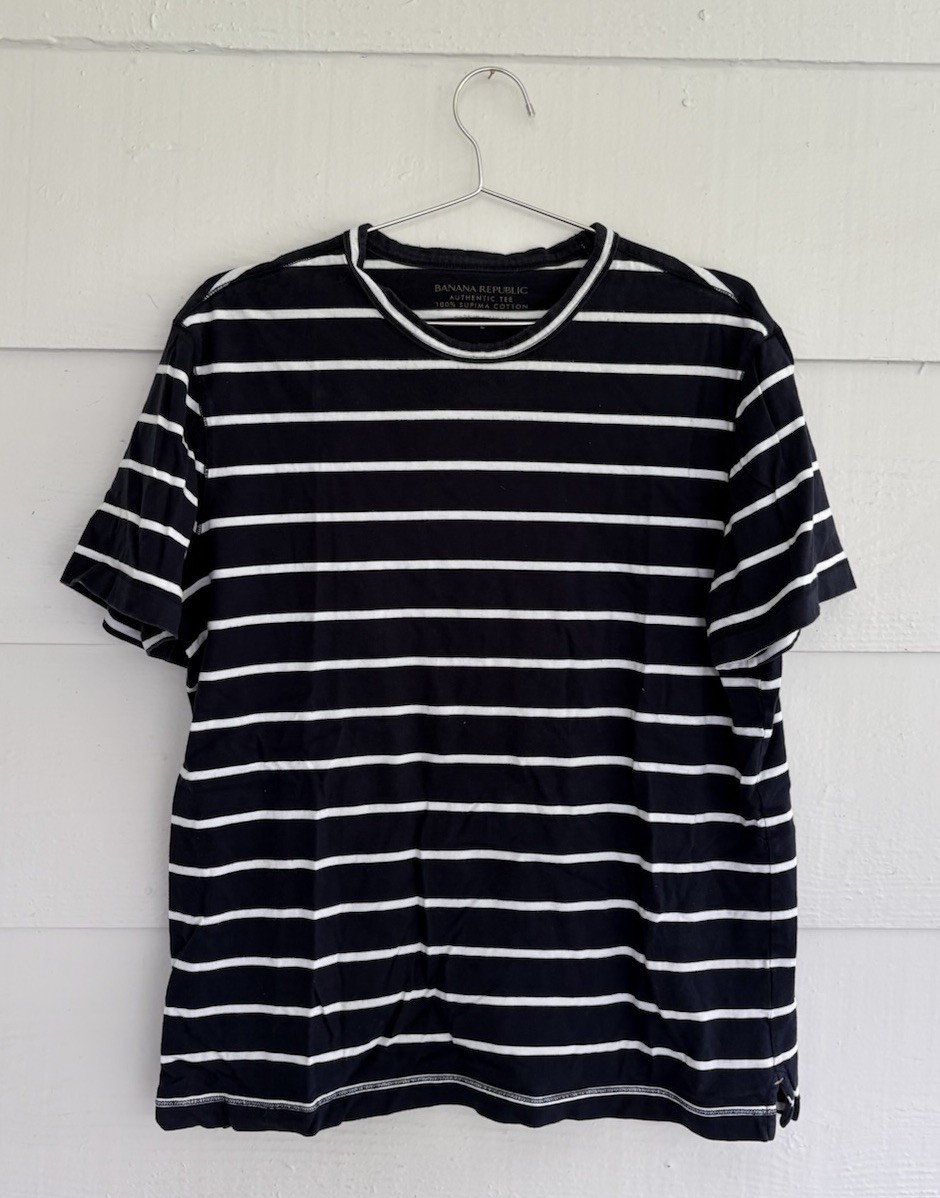 Banana Republic Authentic Tee Navy & White Striped Supima Cotton T-Shirt Large