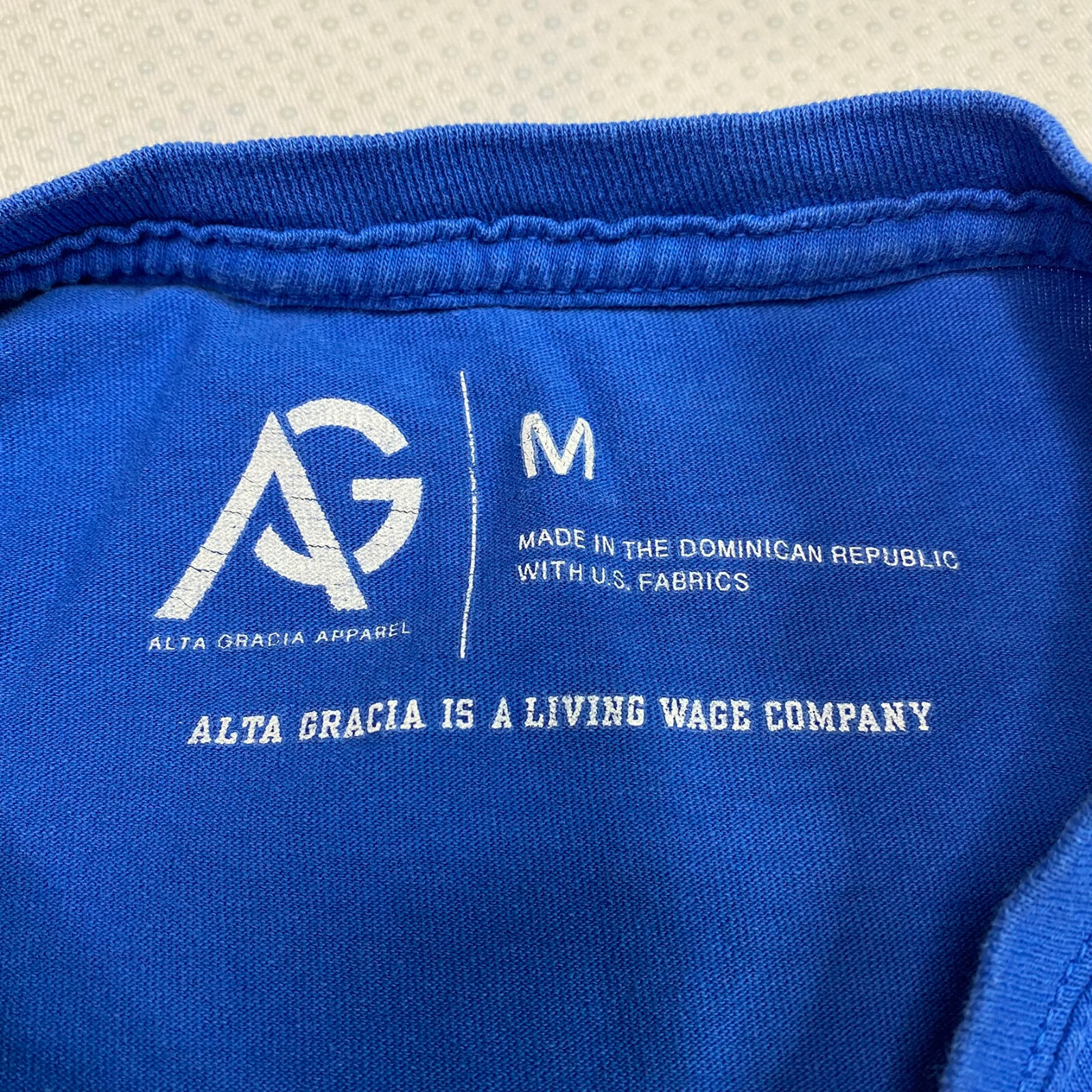 Alta Gracia Mens Graphic T Shirt sz M Blue Vacation Novelty Dominican Republic gallery
