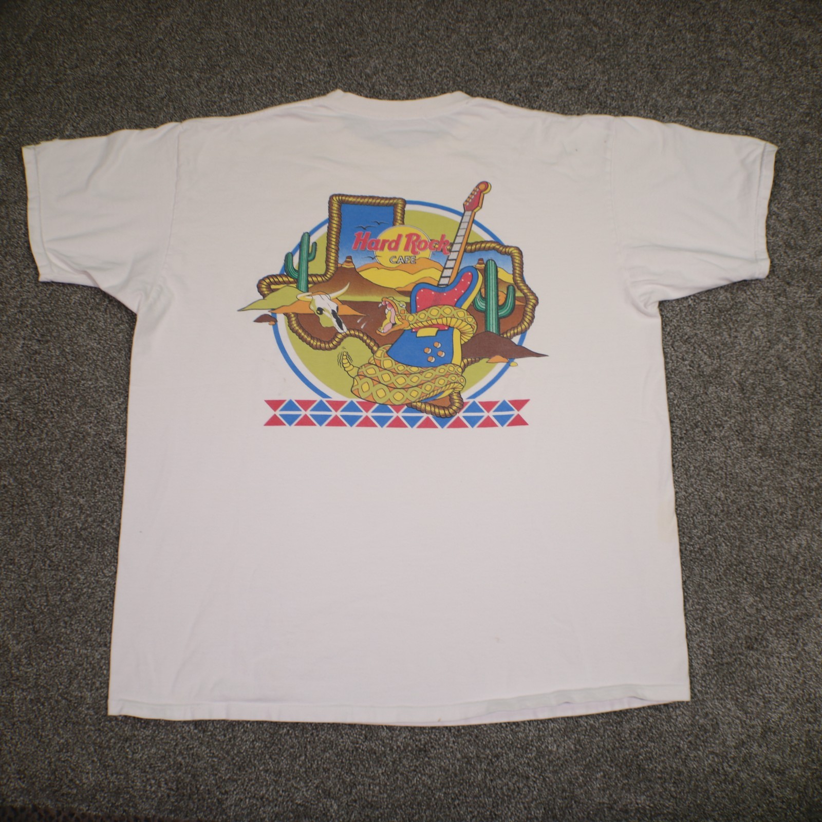 VTG Hard Rock Cafe Tshirt Mens XL White San Antonio Texas Guitar Snake Print USA