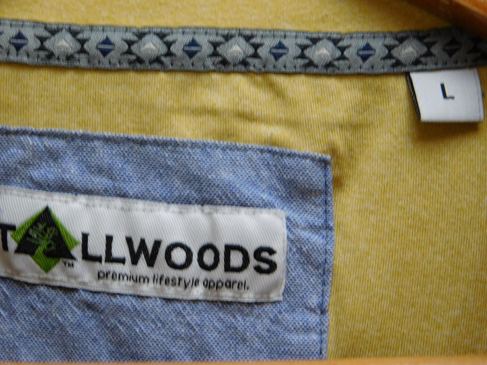Tallwoods Shirt Mens L Yellow Henley Short Sleeve Polyester Spandex Jersey gallery