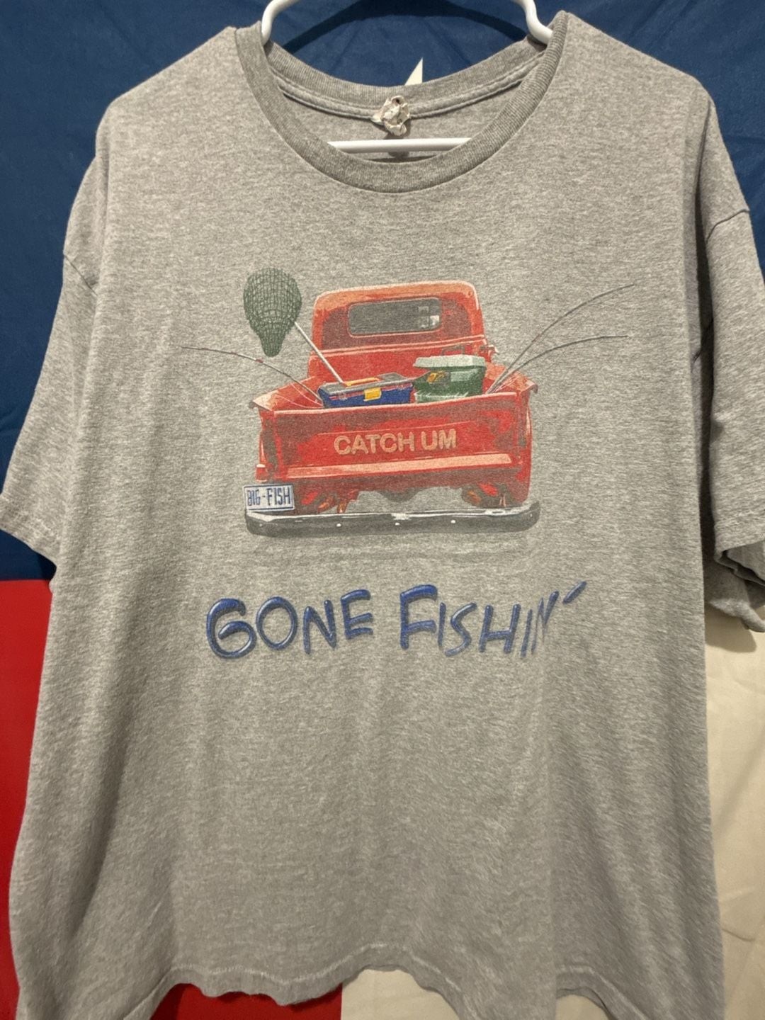 Vintage Delta Pro Weight Gone Fishin' Red Pickup Truck Graphic T-Shirt Gray XL gallery