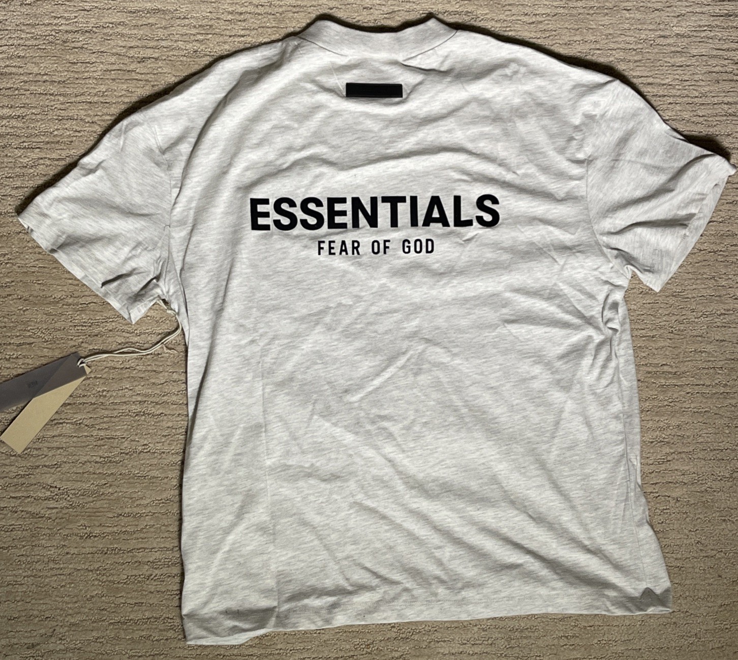 Fear Of God Essentials Light Oatmeal Tee Brand New Size M gallery