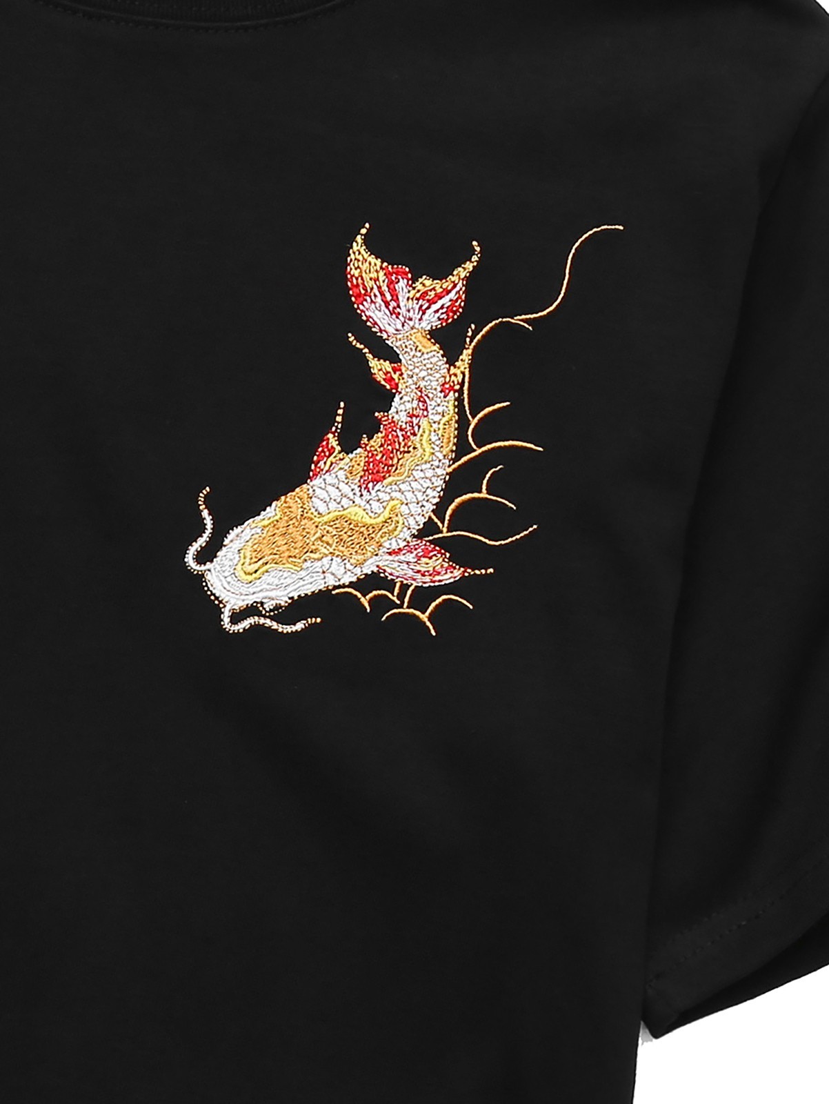 Niepce Japanese Streetwear Embroidery T-shirt Golden Koi Fish Graphic Tee gallery