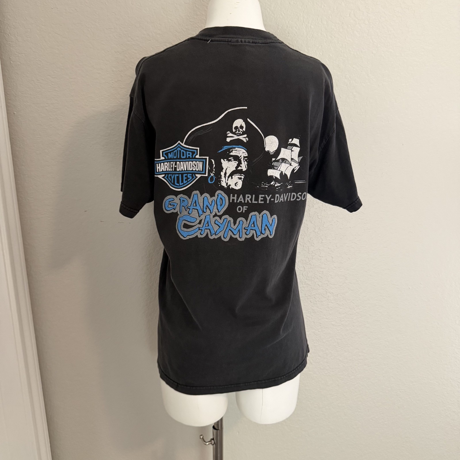 Blue and black Harley dealership tee shirt gallery