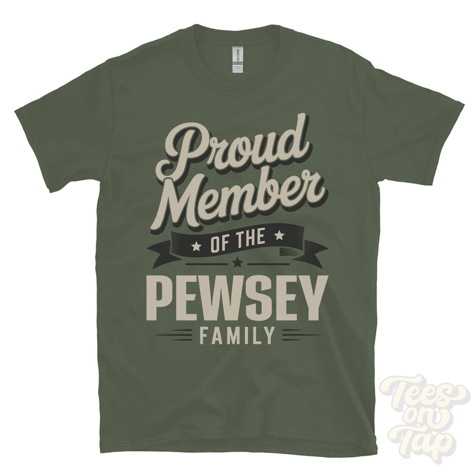 PROUD MEMBER OF THE PEWSEY FAMILY T-SHIRT surname last name heritage ancestry