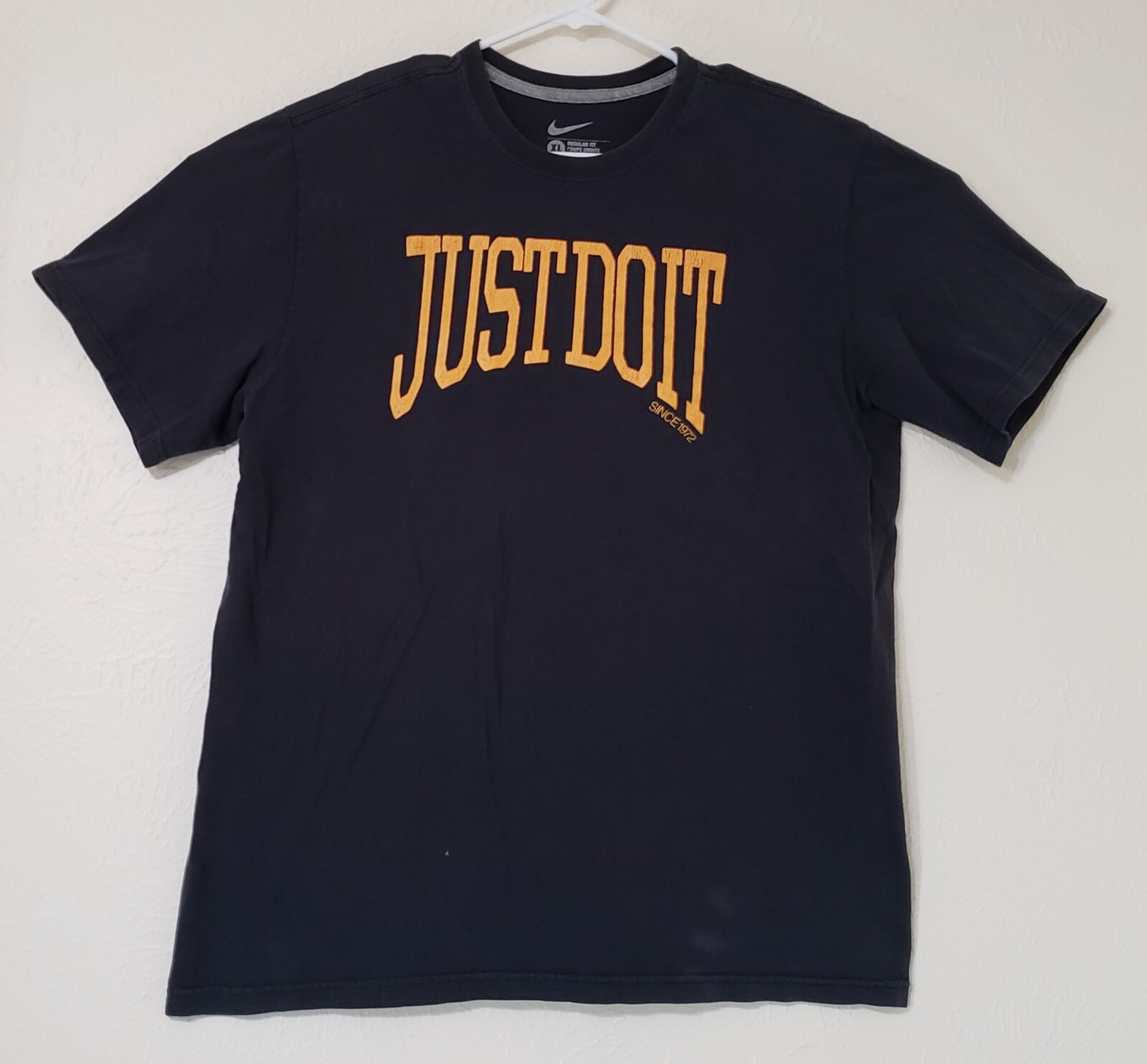 Vintage Nike Black T-shirt w/ Yellow Screen Print JUST DO IT Since 1972 Size XL gallery