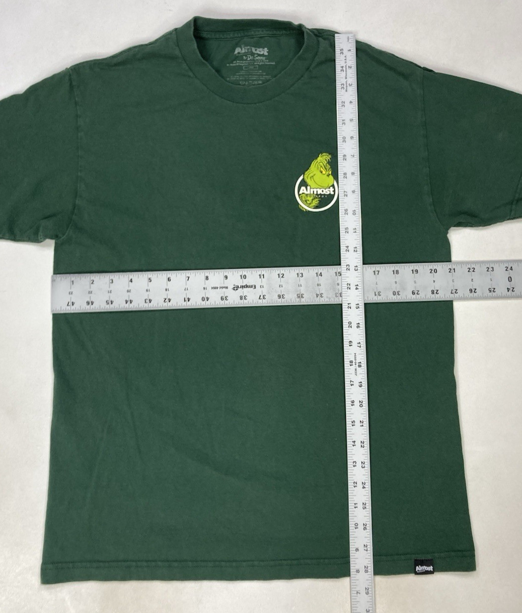 Almost Skateboard Dr Seuss Grinch Graphic T-shirt Men Large Green Short Sleeve gallery