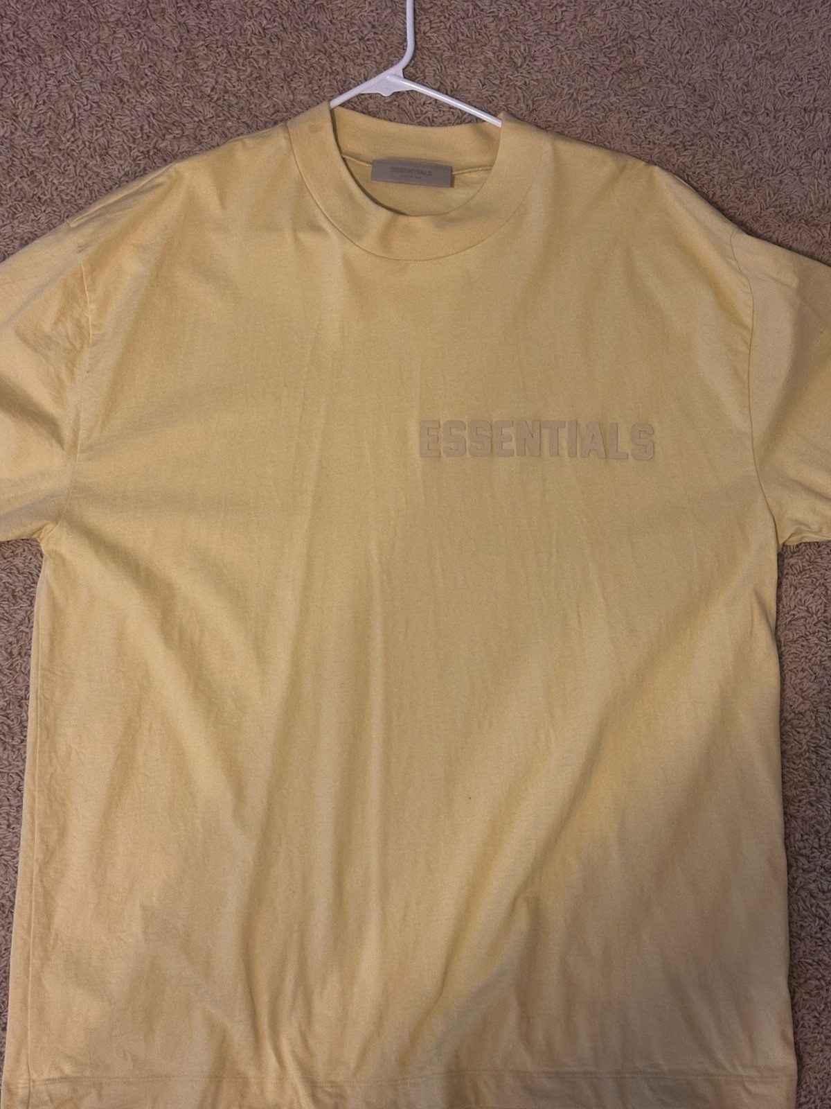 Fear of God Essentials Oversized T Shirt Beige Rubber Logo Mens Size XXL gallery