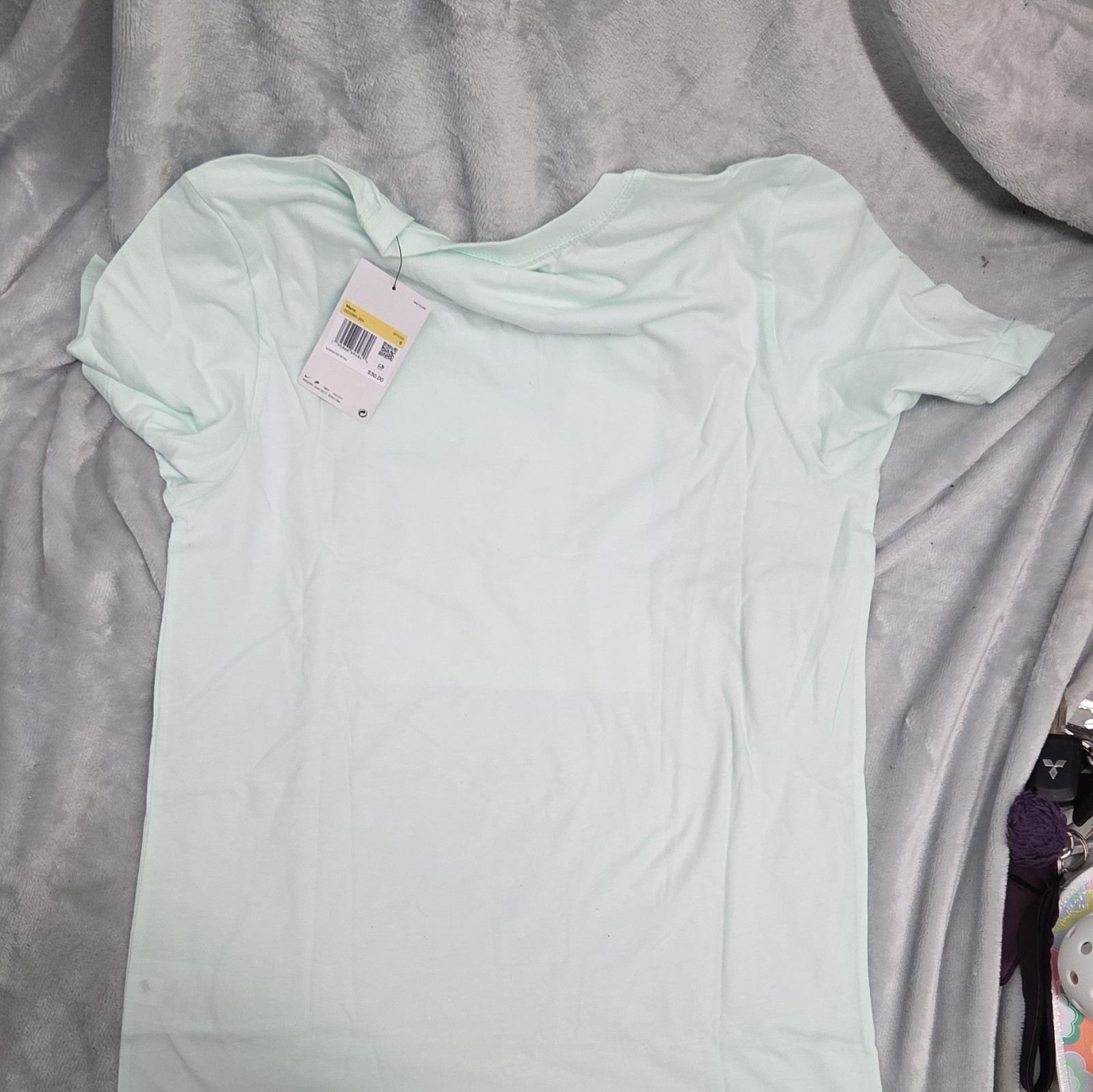 Nike The Nike Tee Men's S Mint Green Cotton Jersey Graphic Crew Neck T-Shirt gallery
