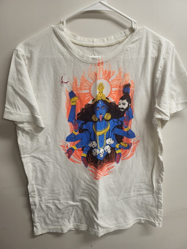 Unisex Large Cream Colored Head Hunter Screen Print Tshirt By Liquid Dreams 100%