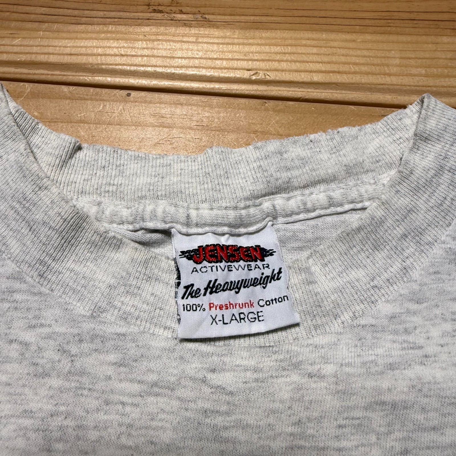 Vintage 90s The Fisherman Hit Beach Outdoor Fishing Pocket Graphic T-Shirt - XL gallery