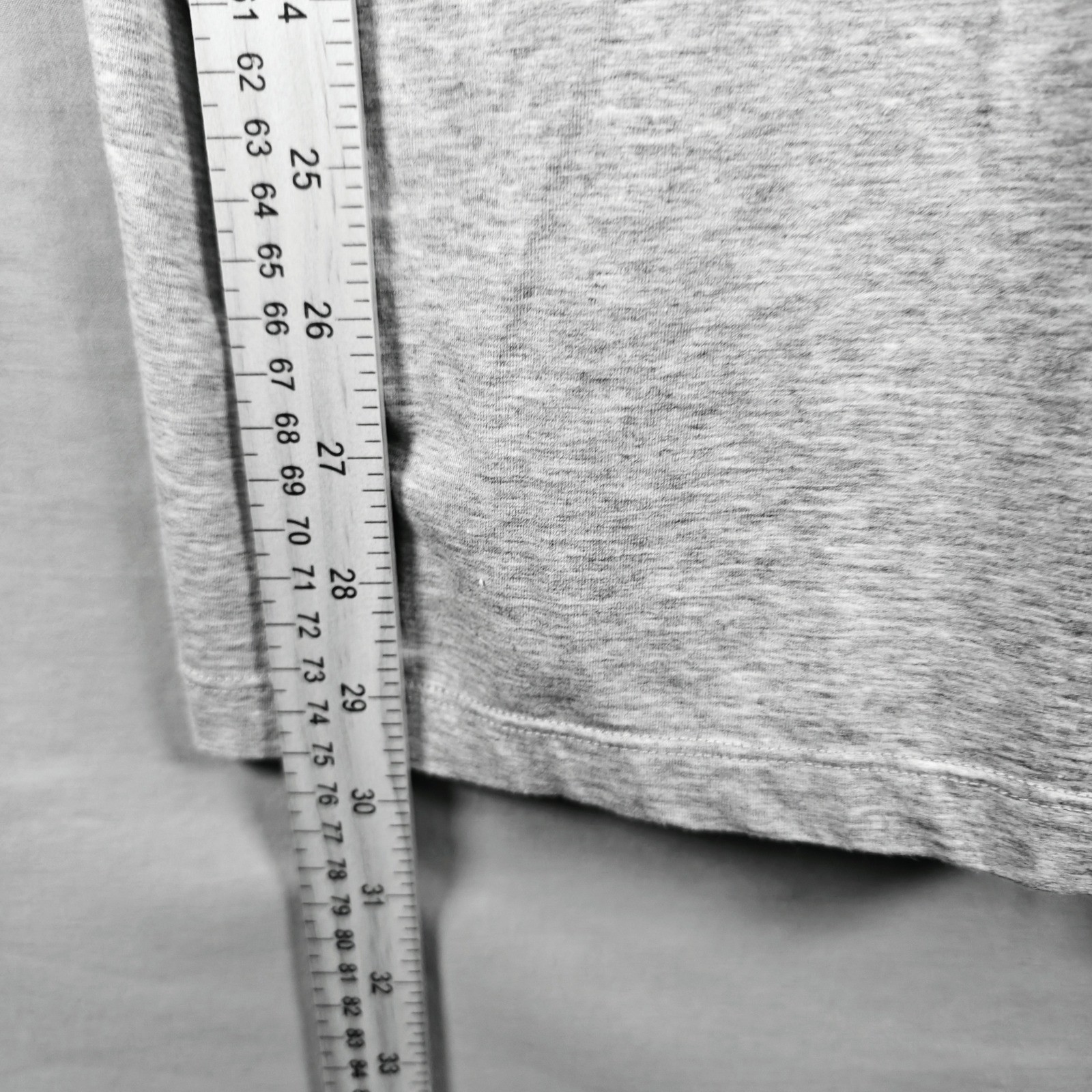 DAVID Archy Mens Heather Gray V Neck Short Sleeve T Shirt Size M gallery
