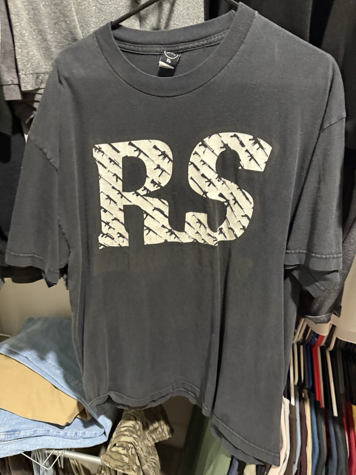 Vintage 2000s Rogue Status Gun Show RS Big Logo Tee T-shirt Y2K Rare gallery