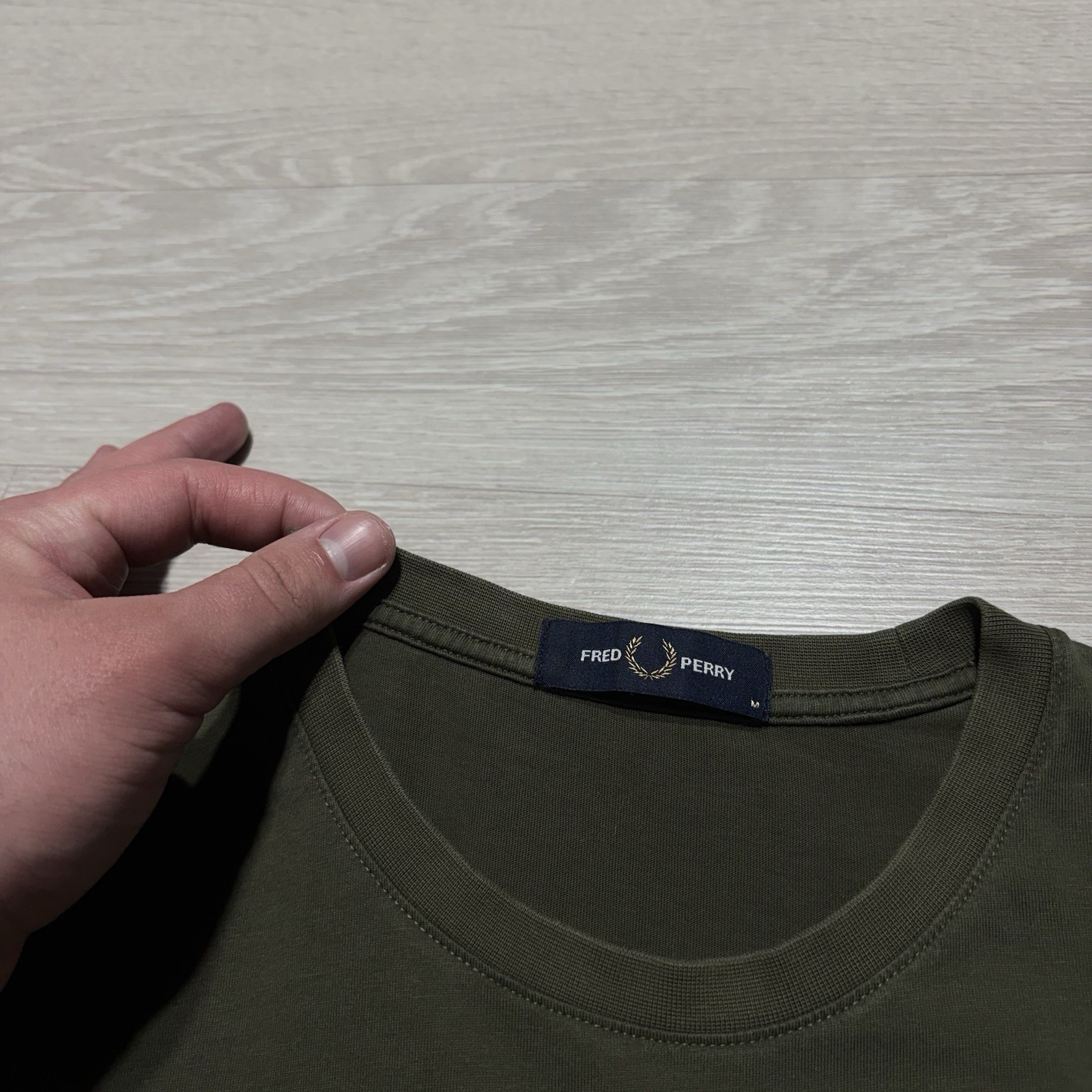 Fred Perry Green Laurel Wreath Logo Graphic Jersey Crew Neck Tee Shirt Men M gallery