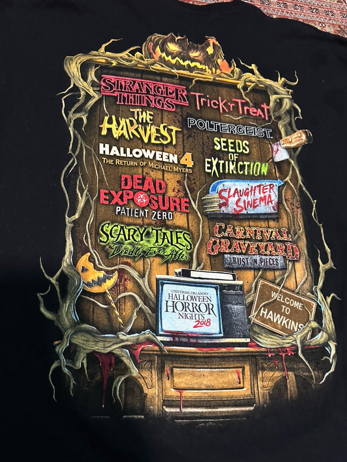 Halloween Horror Nights Size Large XL 2018 Stranger Things Men’s Shirt Vintage gallery