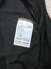 Uniqlo Heattech Extra Warm Turtleneck Long Sleeve Black Size M Cashmere Blend