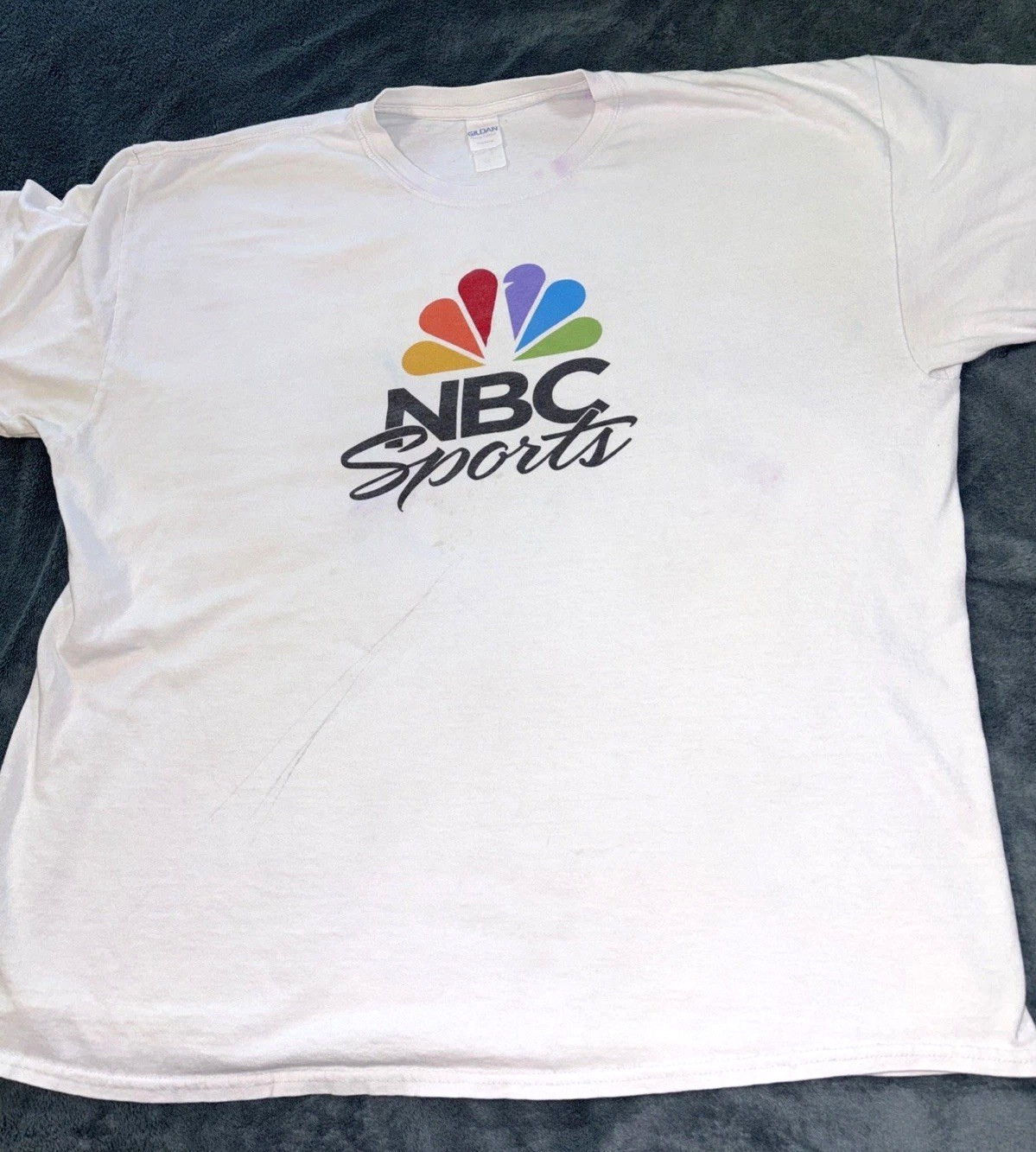 Vintage Gildan Activewear NBC Sports Single Stitch Tshirt Retro XL Sports gallery