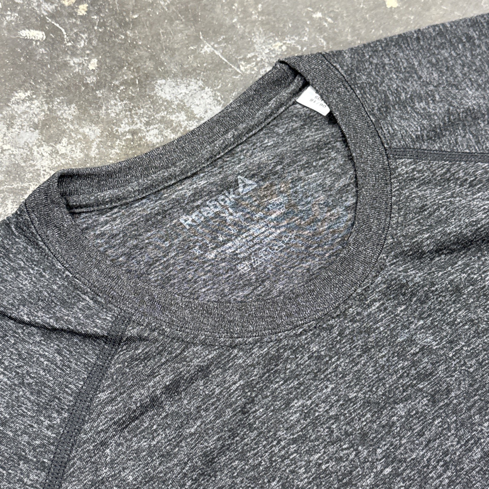 Men’s Size: XL Reebok T-Shirt Athletic Top 6-Pack Multi Pack Dark Gray Color gallery