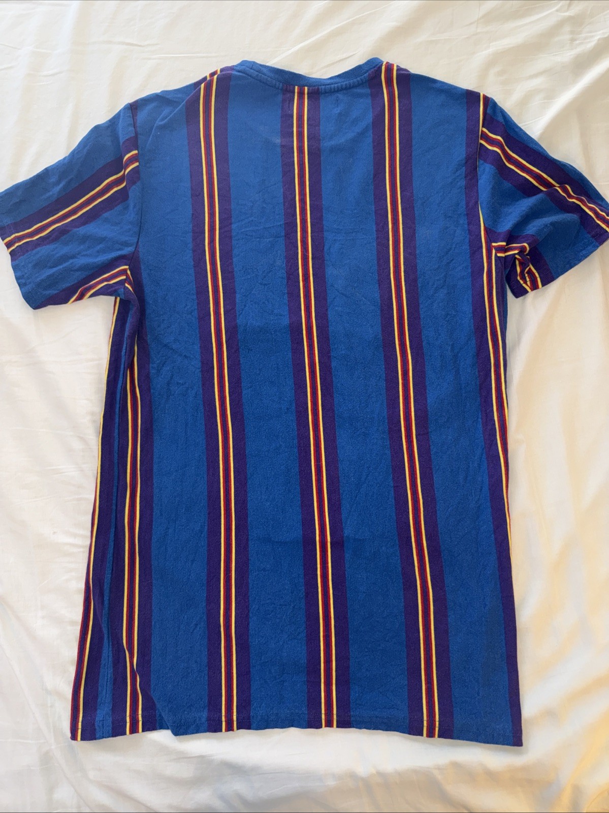 VTG ~ KARL KANI Shirt Mens LARGE Vertical Stripe Embroidered Logo Hip Hop Y2K gallery