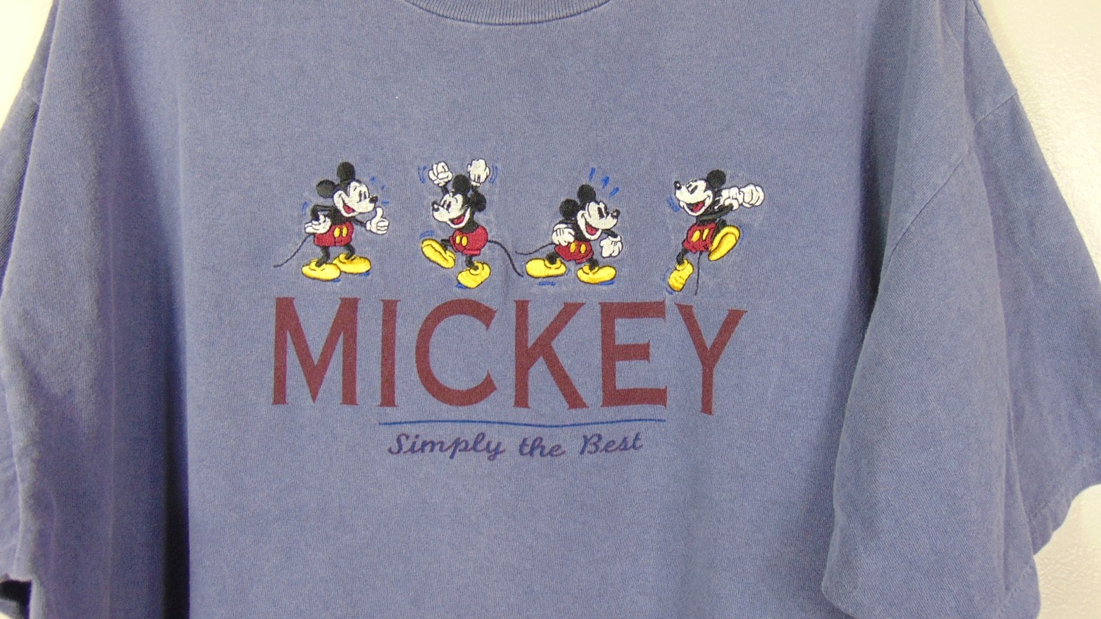 Vintage Disney Store T-Shirt Mens Size XL Single Stitch Mickey Mouse Embroidered gallery