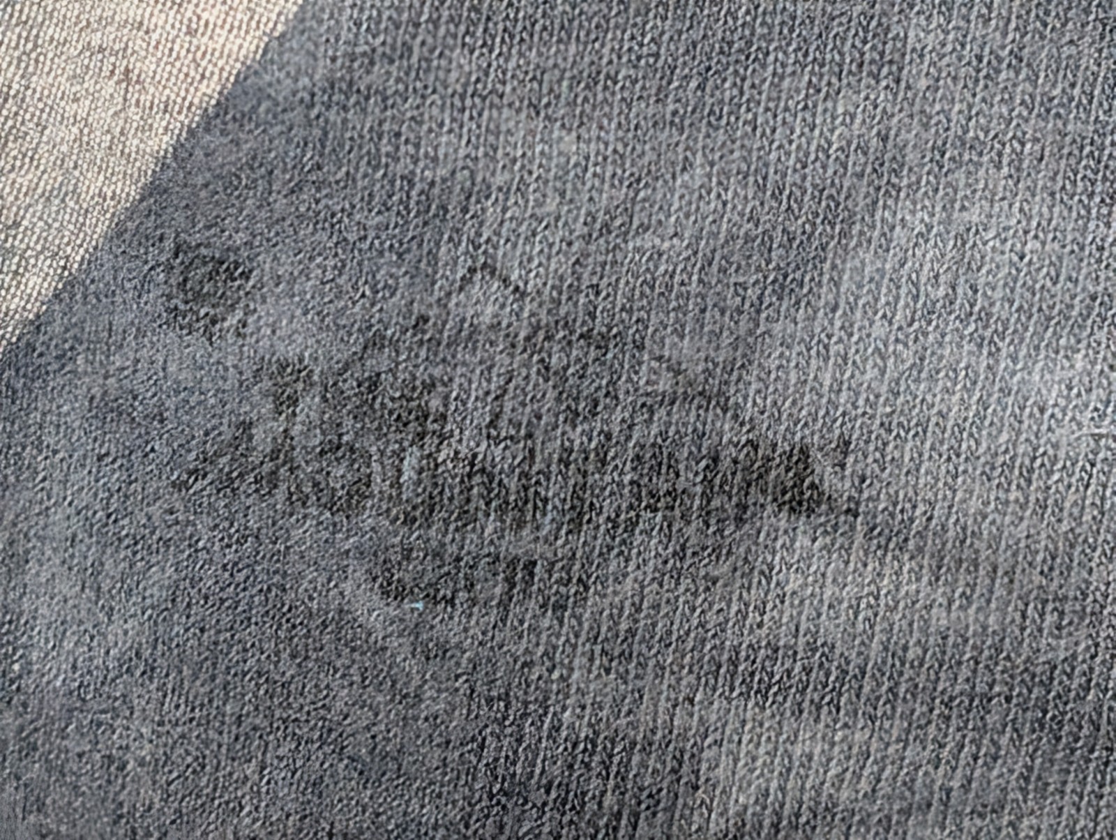 The Mountain Mens T-shirt Gray Knight Armor Helmet Retired Logo 2XL #6327 gallery