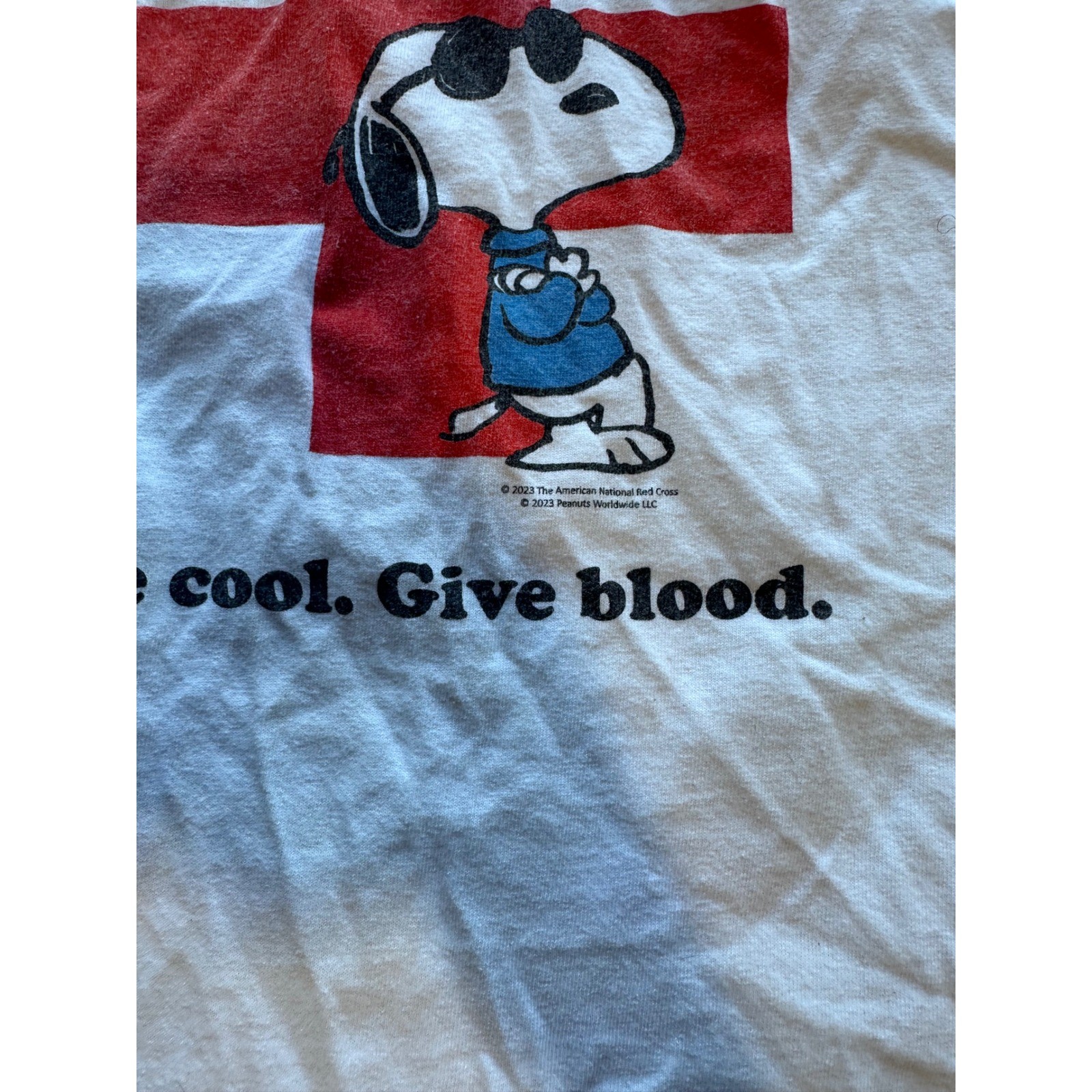 American Red Cross Snoopy Joe Cool Be Cool Give Blood T-Shirt White Large 2023 gallery