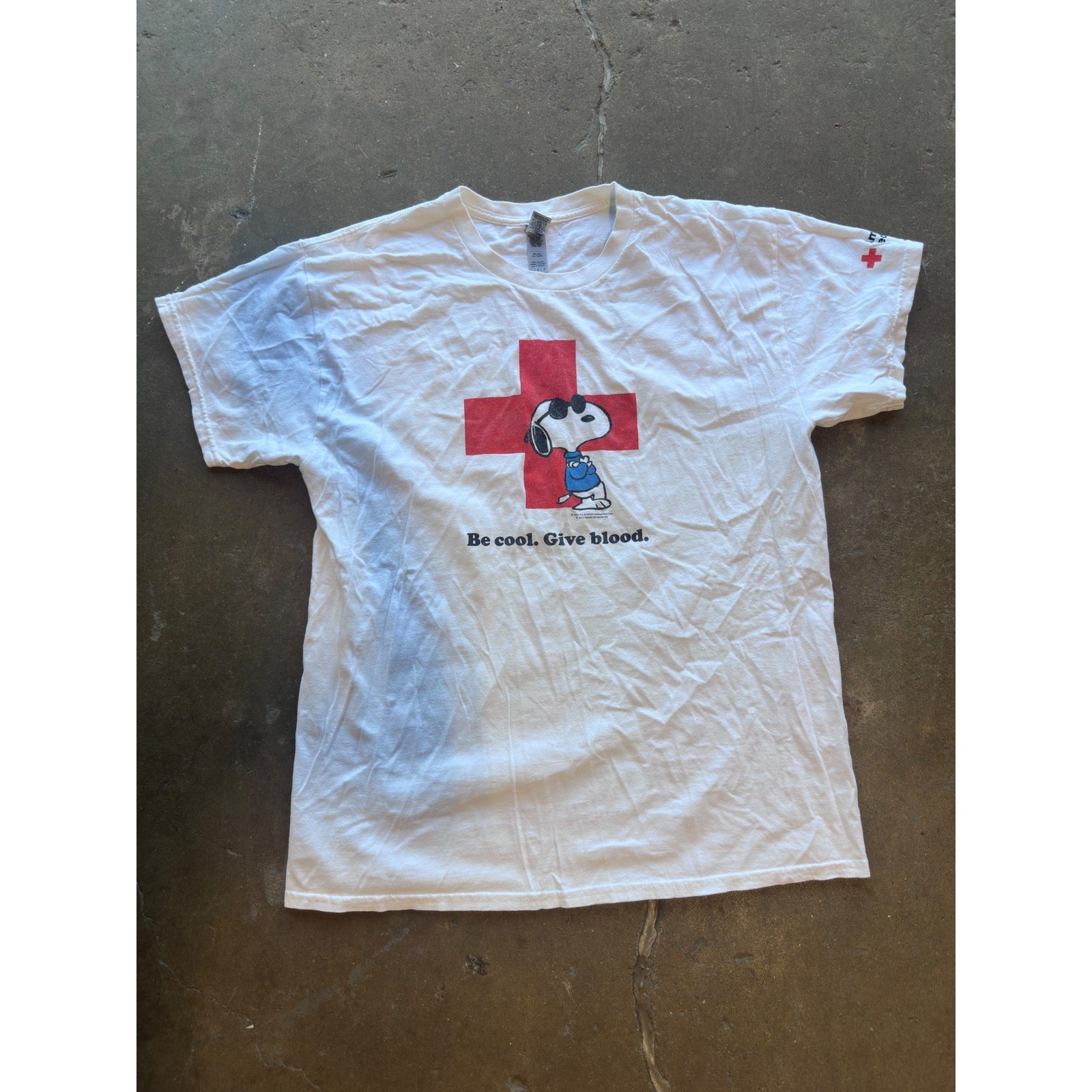 American Red Cross Snoopy Joe Cool Be Cool Give Blood T-Shirt White Large 2023 gallery