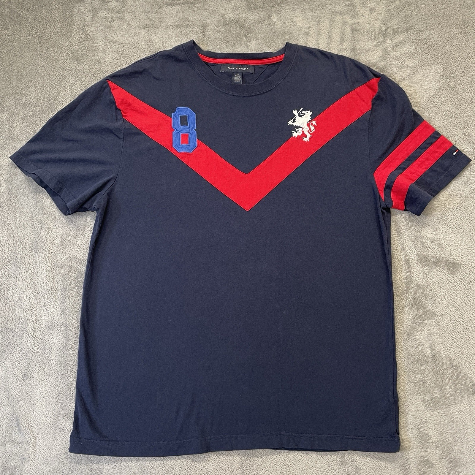 Tommy Hilfiger Tshirt Mens XXL Vintage Rugby Navy Red Chevron #8 Lion Crest Fit gallery