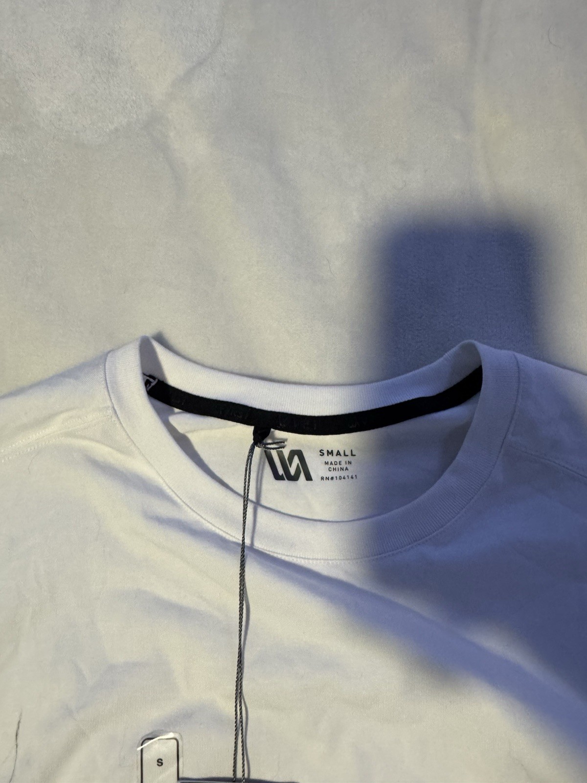 NWT Men’s VRST Pure White Washed Pocket Size Small T-Shirt $38 gallery