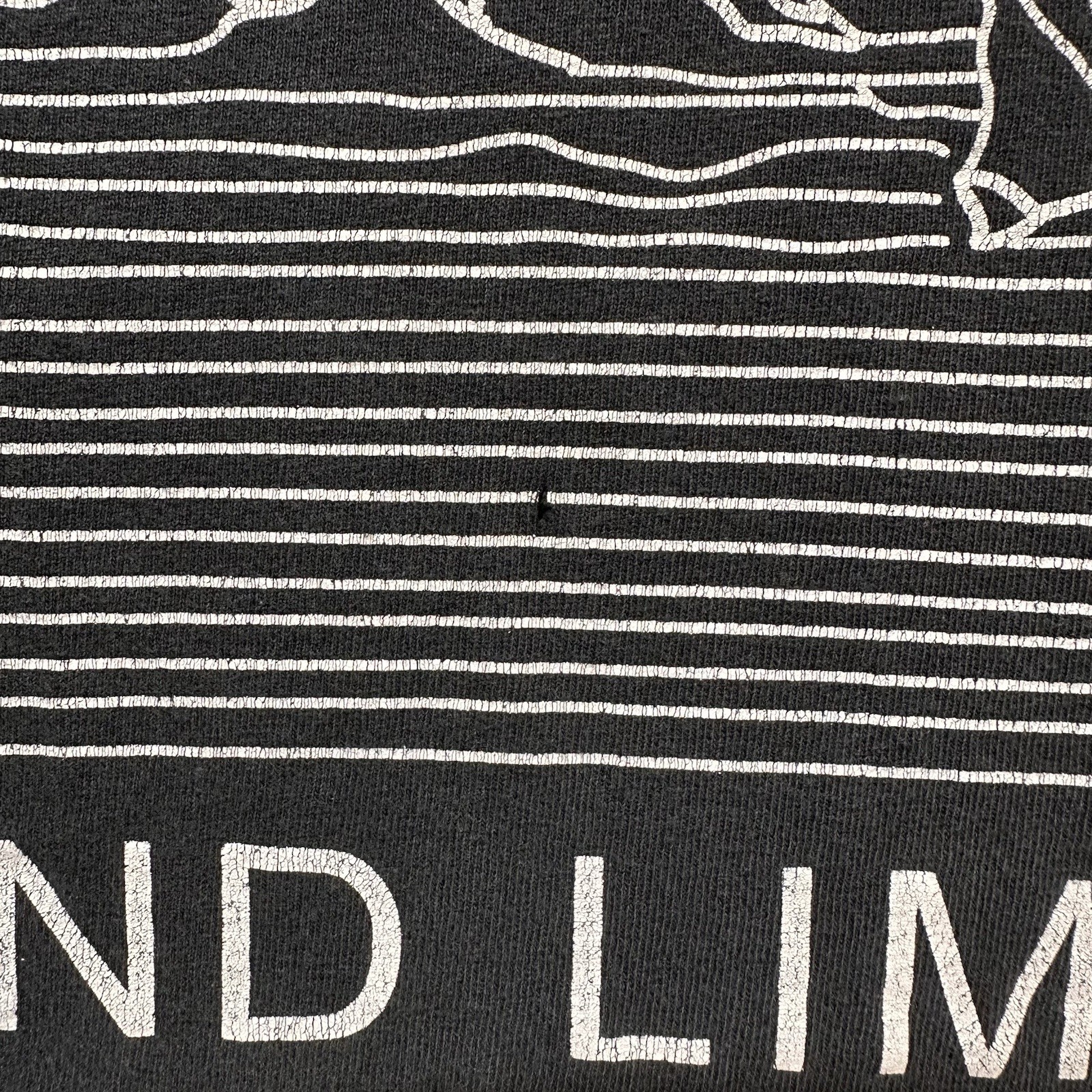 WuTang Brand Limited Joy Division’s Unknown Pleasures T-Shirt Mens Med. See Desc gallery