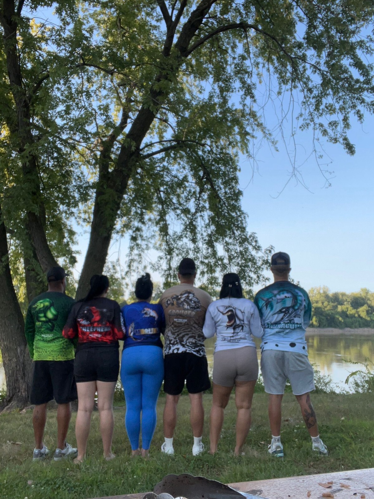 BUTERFLY PEACO HOT FISH - Men’s Long Sleeve Fishing Shirt – UPF Protection gallery