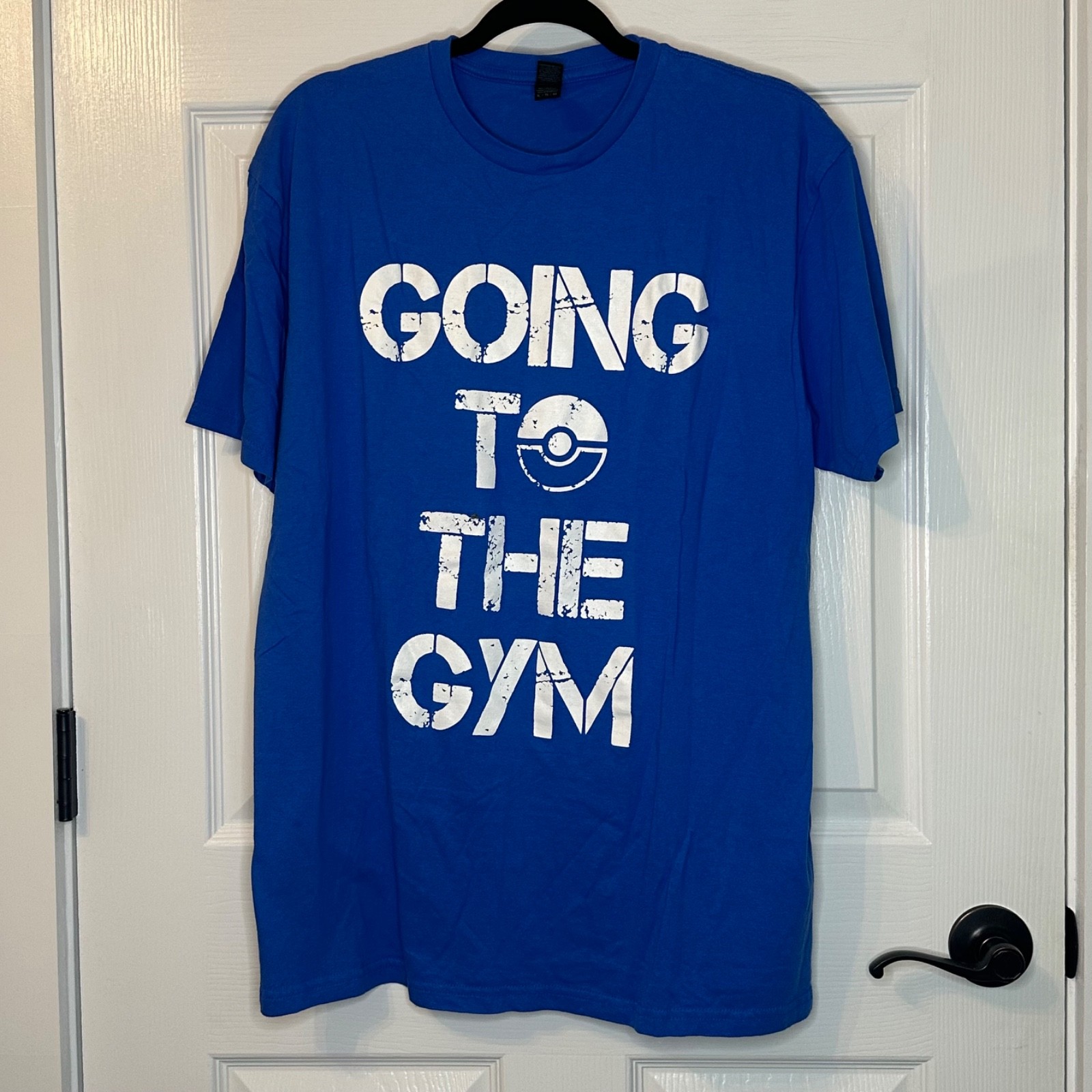Gildan Pokémon Go XL Going to the Gym T-Shirt Tee Blue Team Mystic