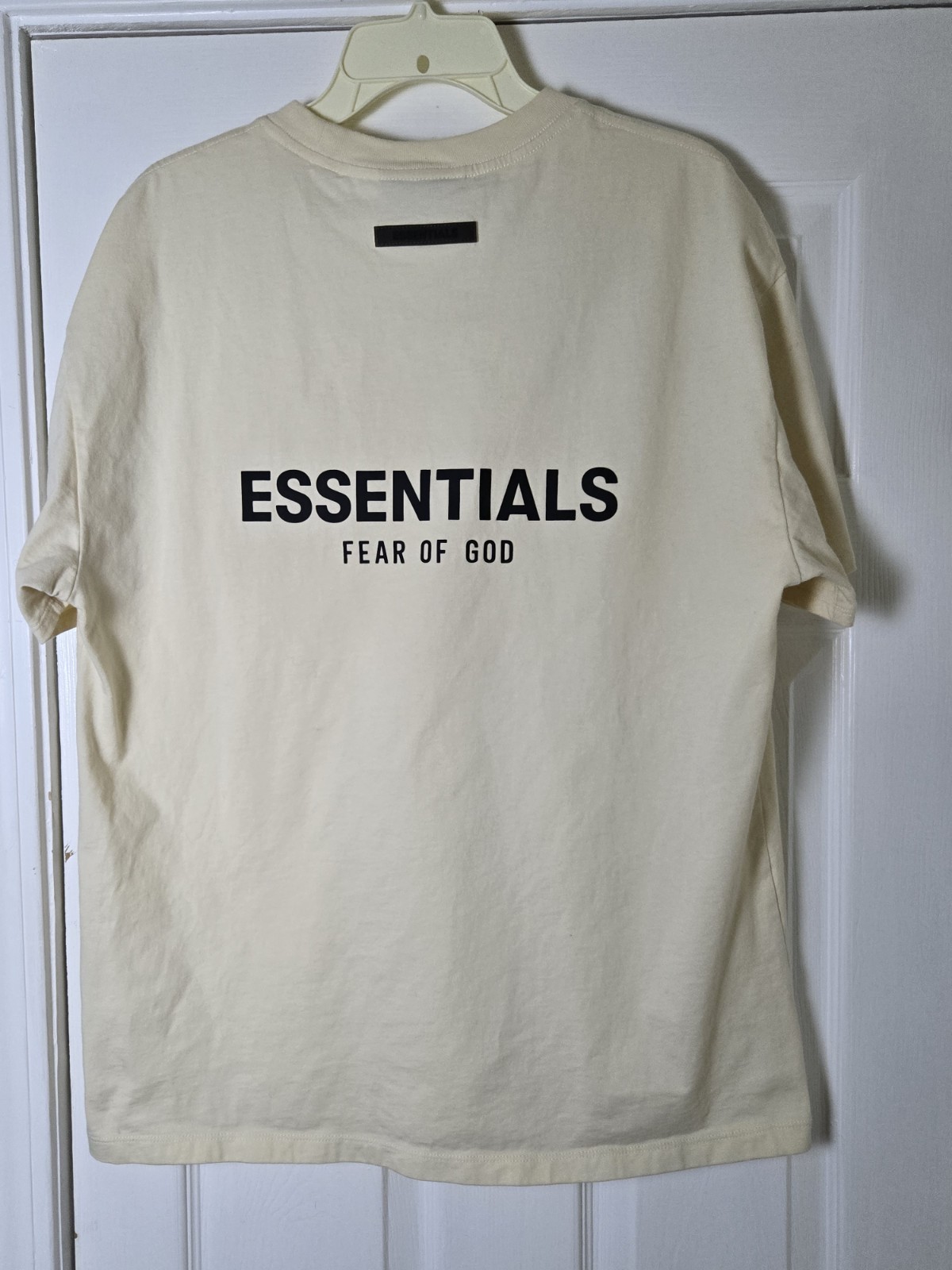 Fear of God Essentials FOG Logo T-Shirt Men's Size Small Ivory Cream Oatmeal gallery