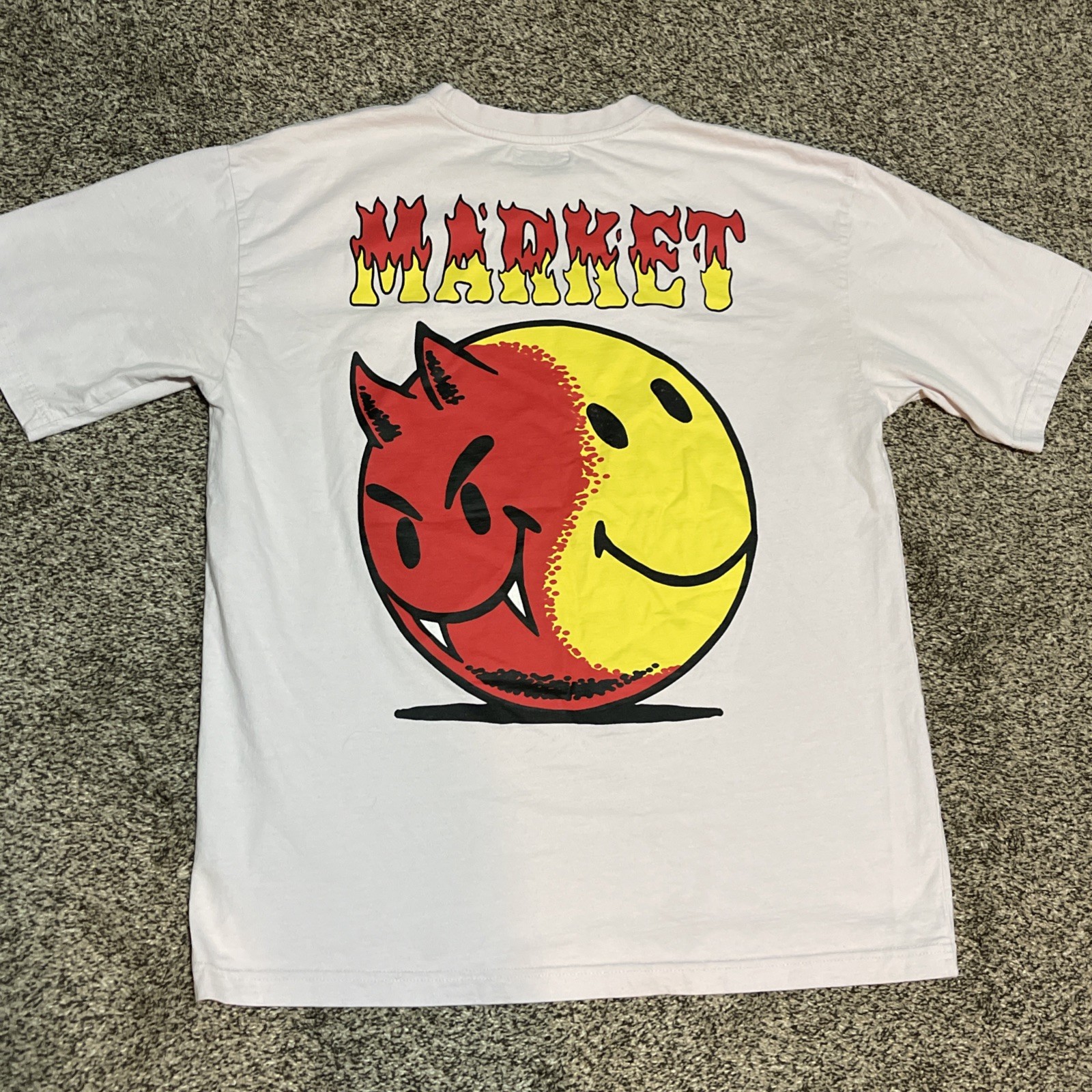 Market Smiley Good And Evil Devil Smiley Face Red Creme T-Shirt Size X-Large gallery