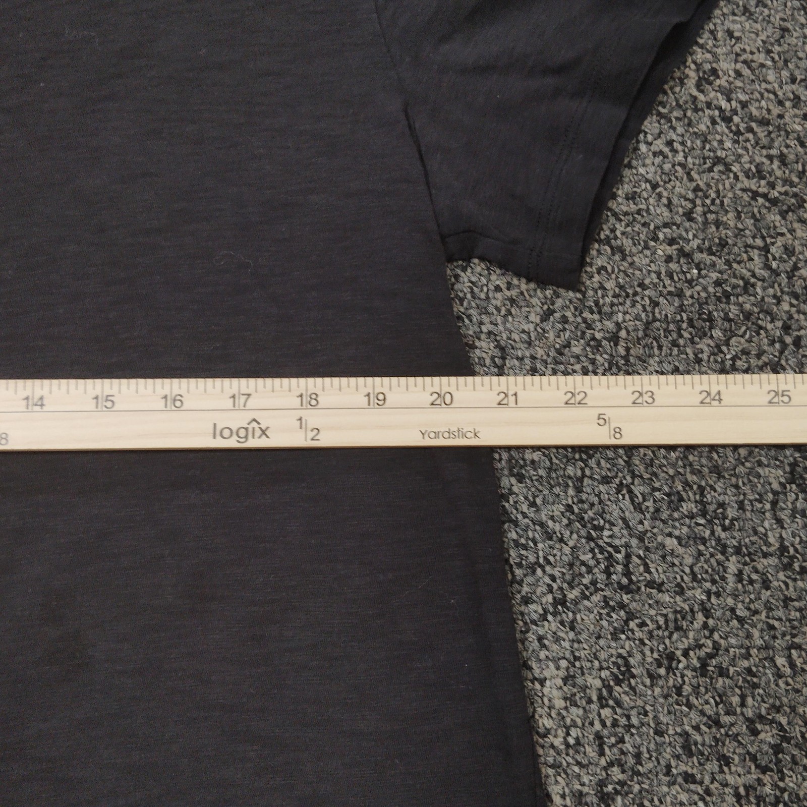 Vince Shirt Mens Large Gray Crewneck Cotton Short Sleeve Tee Solid FLAW gallery