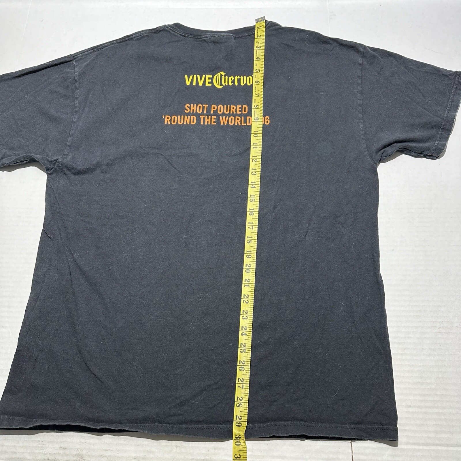 Jose Cuervo Season T-Shirt Men’s XL Black Y2K Shot Poured Around The World Flame gallery