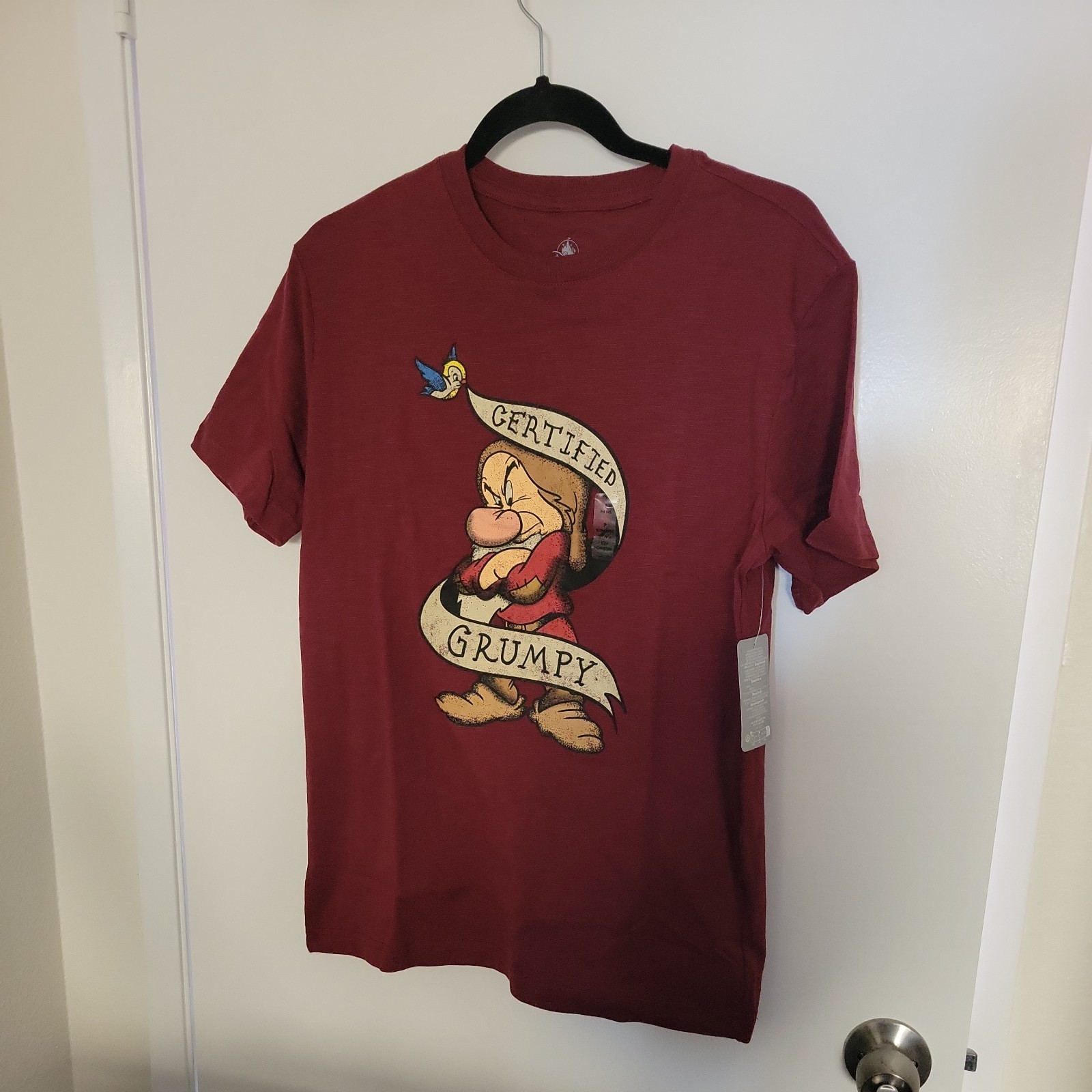 NWT Disney Men’s Maroon Certified Cotton Blend Grumpy Shirt Short Sleeves-Size S