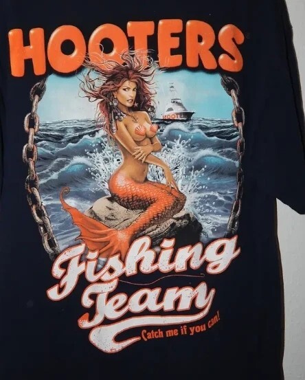 Vintage Hooters Fishing Team Racing short sleeve black shirt S-5XL gallery