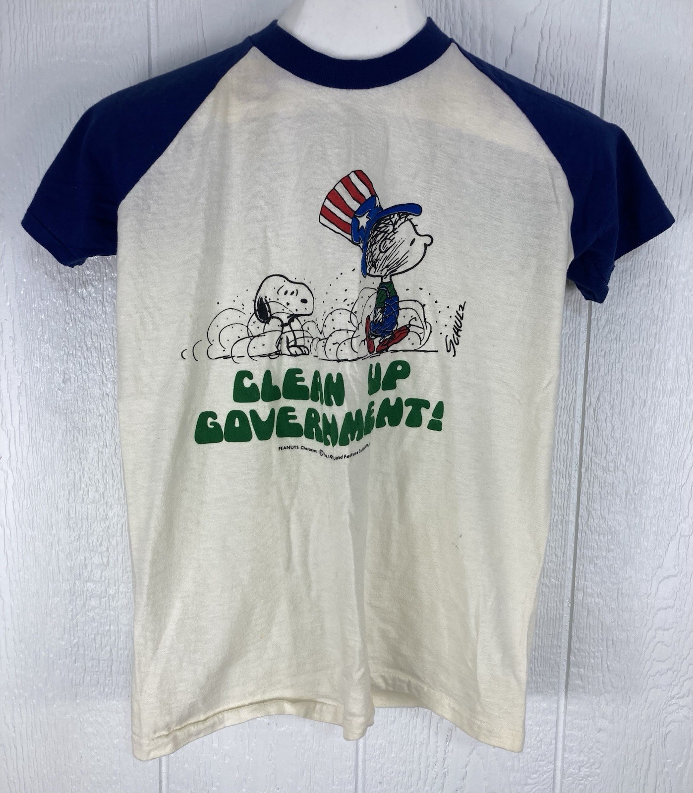 Vtg Peanuts Clean Up Government Shirt Mens Small Medium White Snoopy Artex 70s gallery