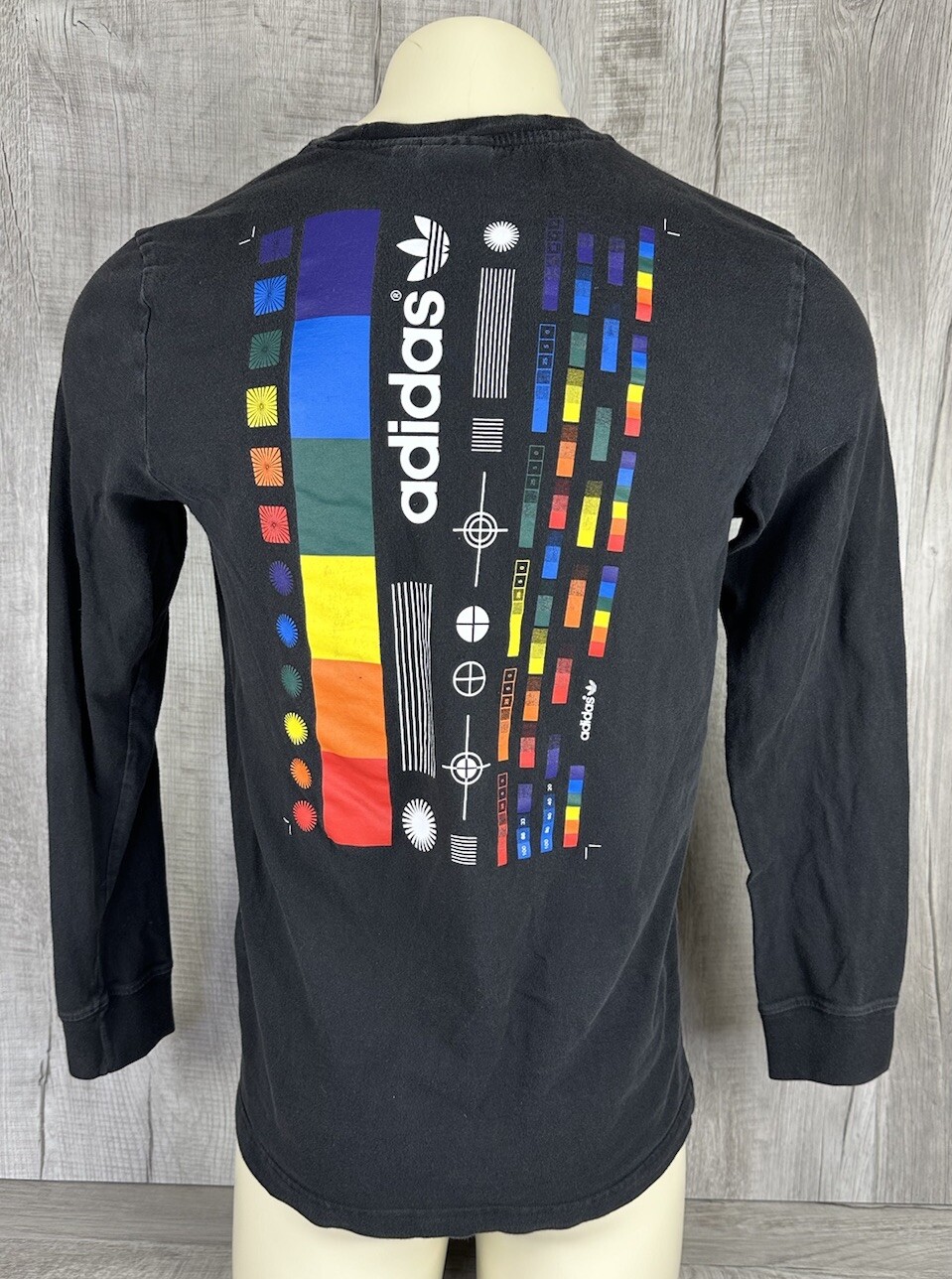 Adidas Long Sleeve Shirt Black Rainbow Graphic Logo Chest 39” Length 27” Mens M