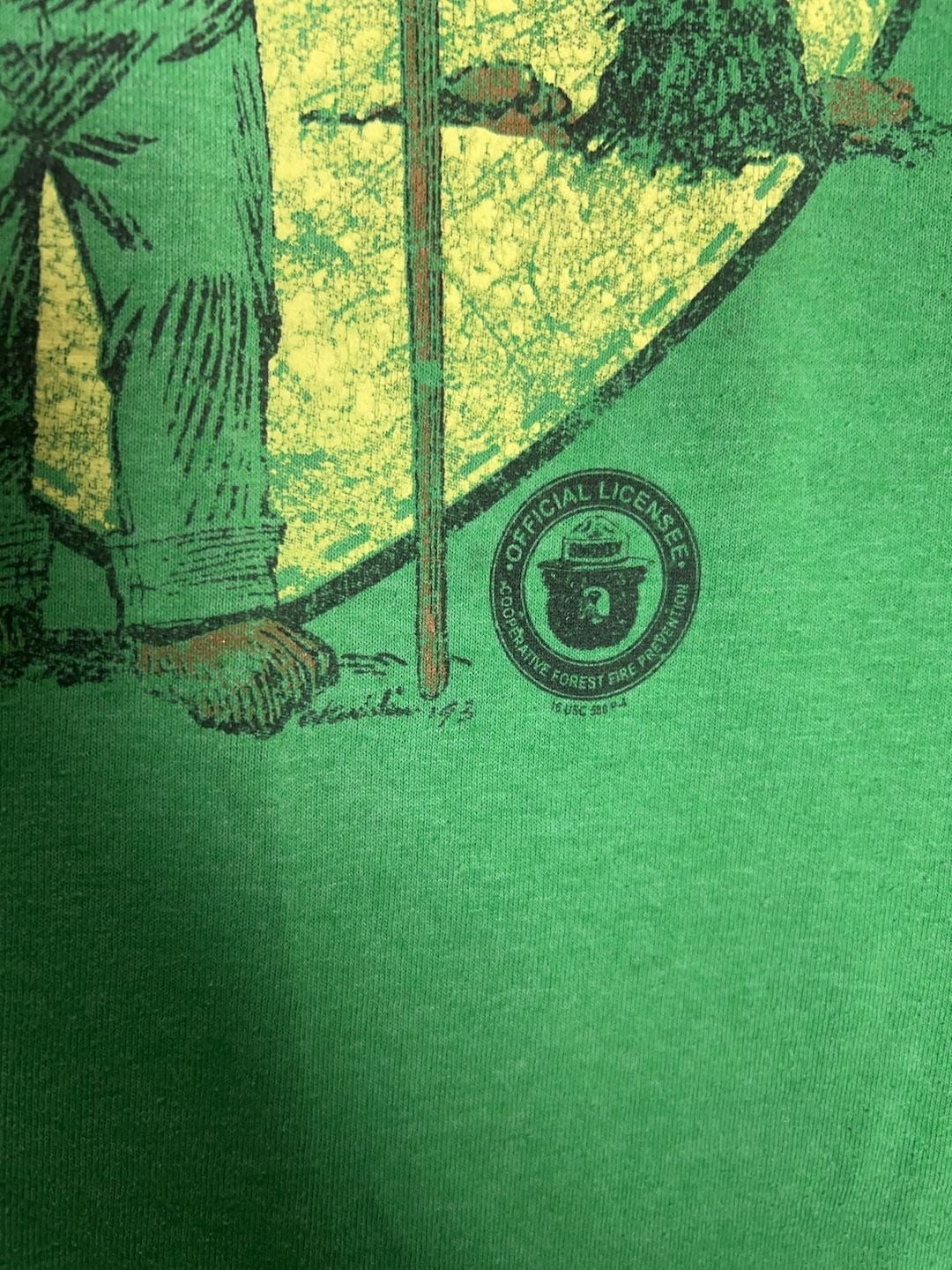 Delta Pro Weight Smokey Bear Keep It Green Graphic T-Shirt Size Large gallery