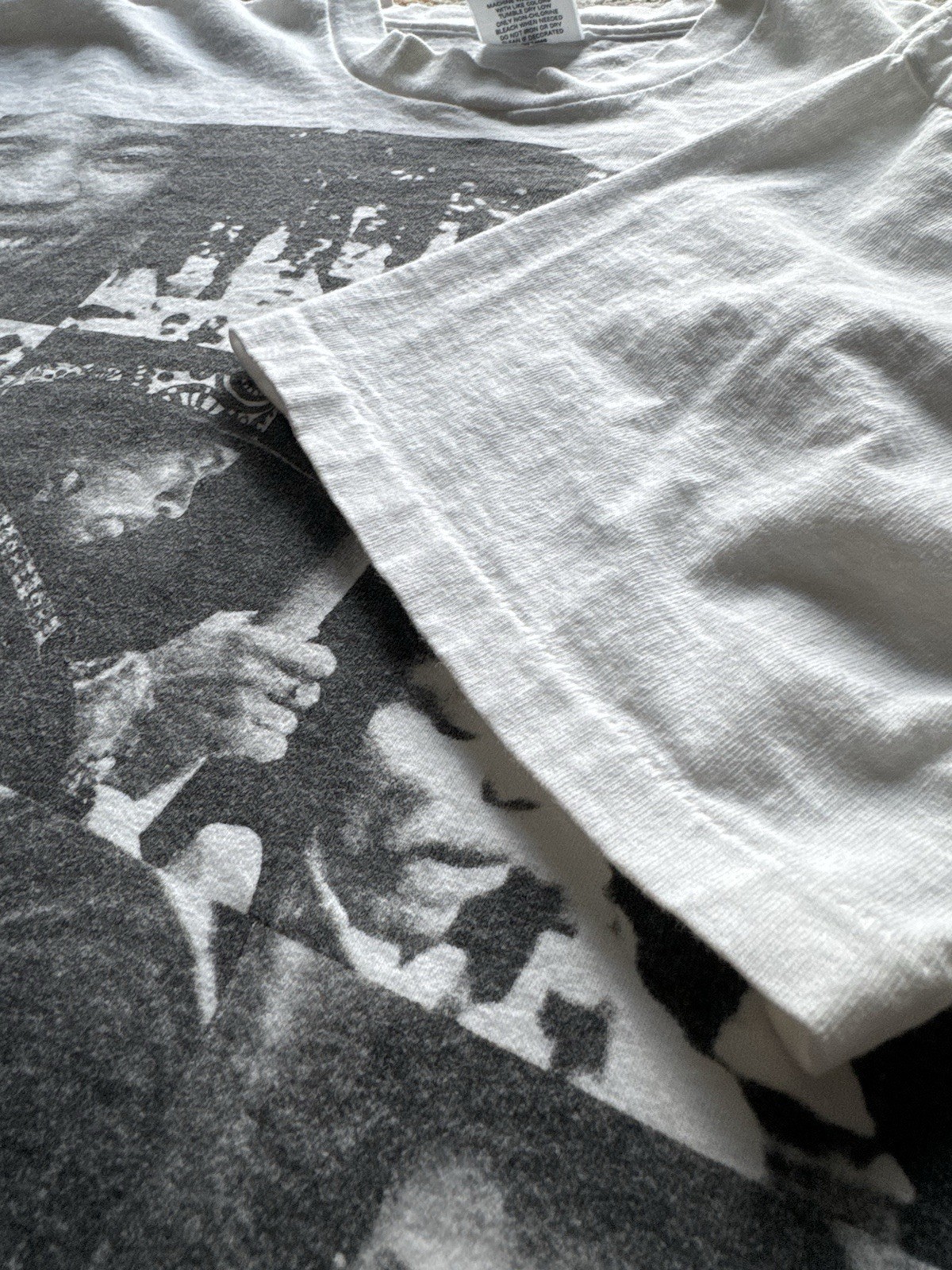 Vintage 90s Jimi Hendrix Photo Collage Graphic Tee Shirt White XL gallery