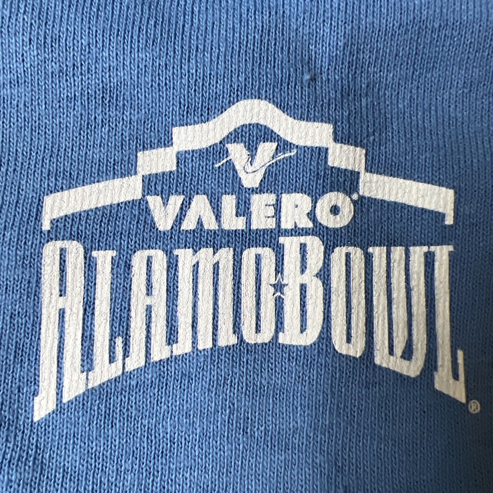 Rare UCLA Bruins Football 2015 Alamo Bowl Jan 2nd Shirt Medium Deadstock NWT gallery